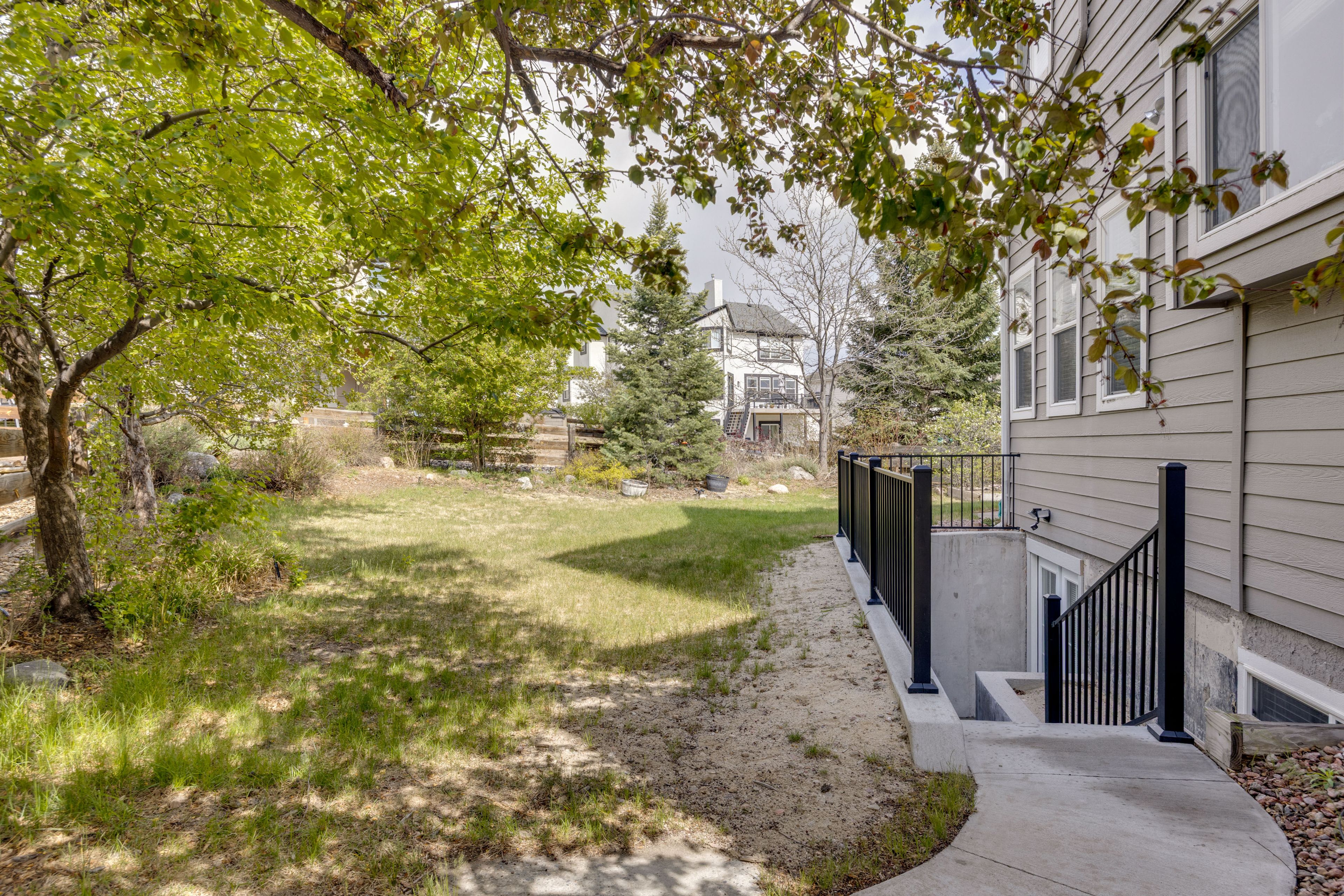 Exterior | Unit Access