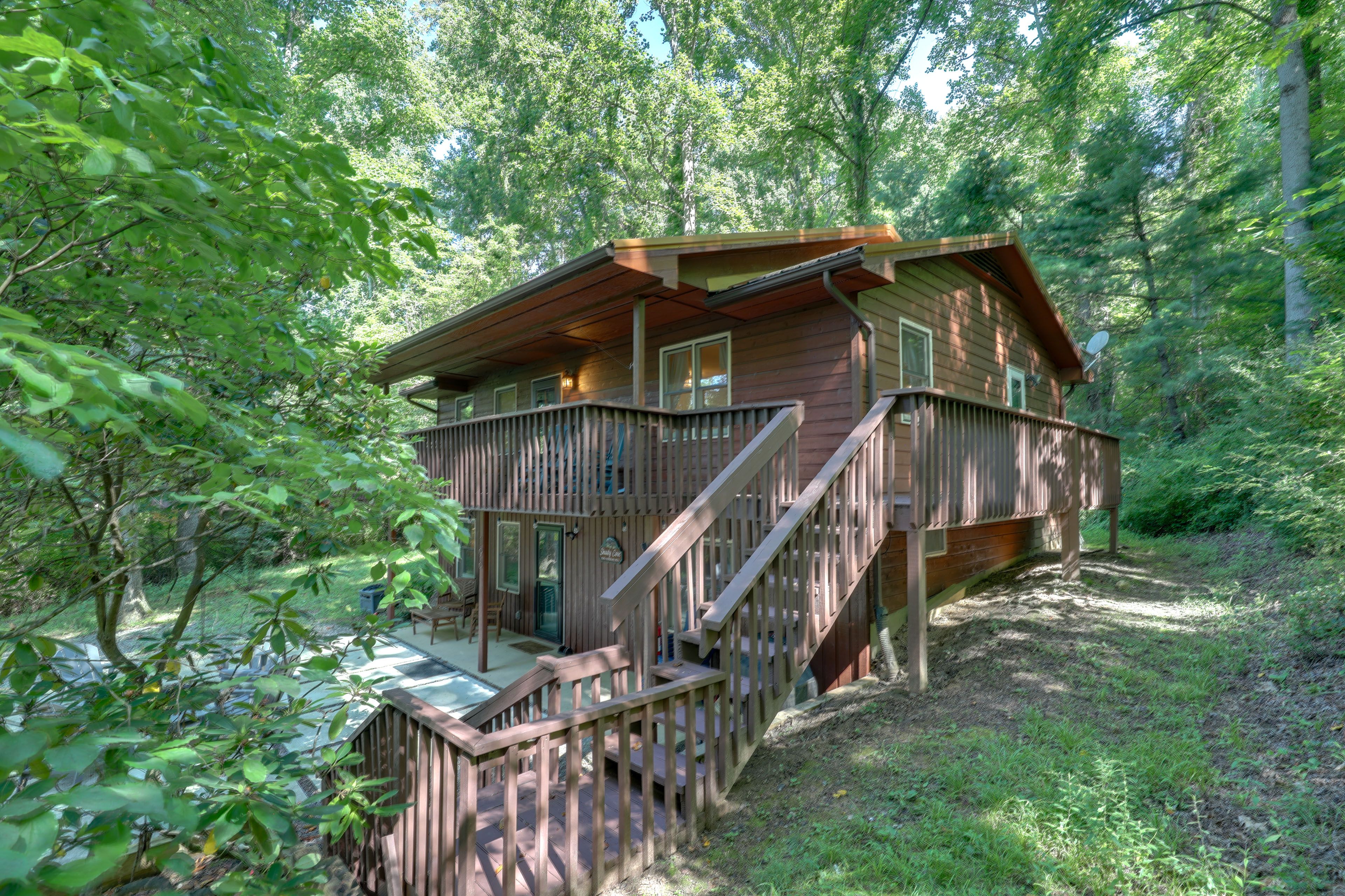 Weaverville Vacation Rental | 3BR | 2BA | 1,800 Sq Ft