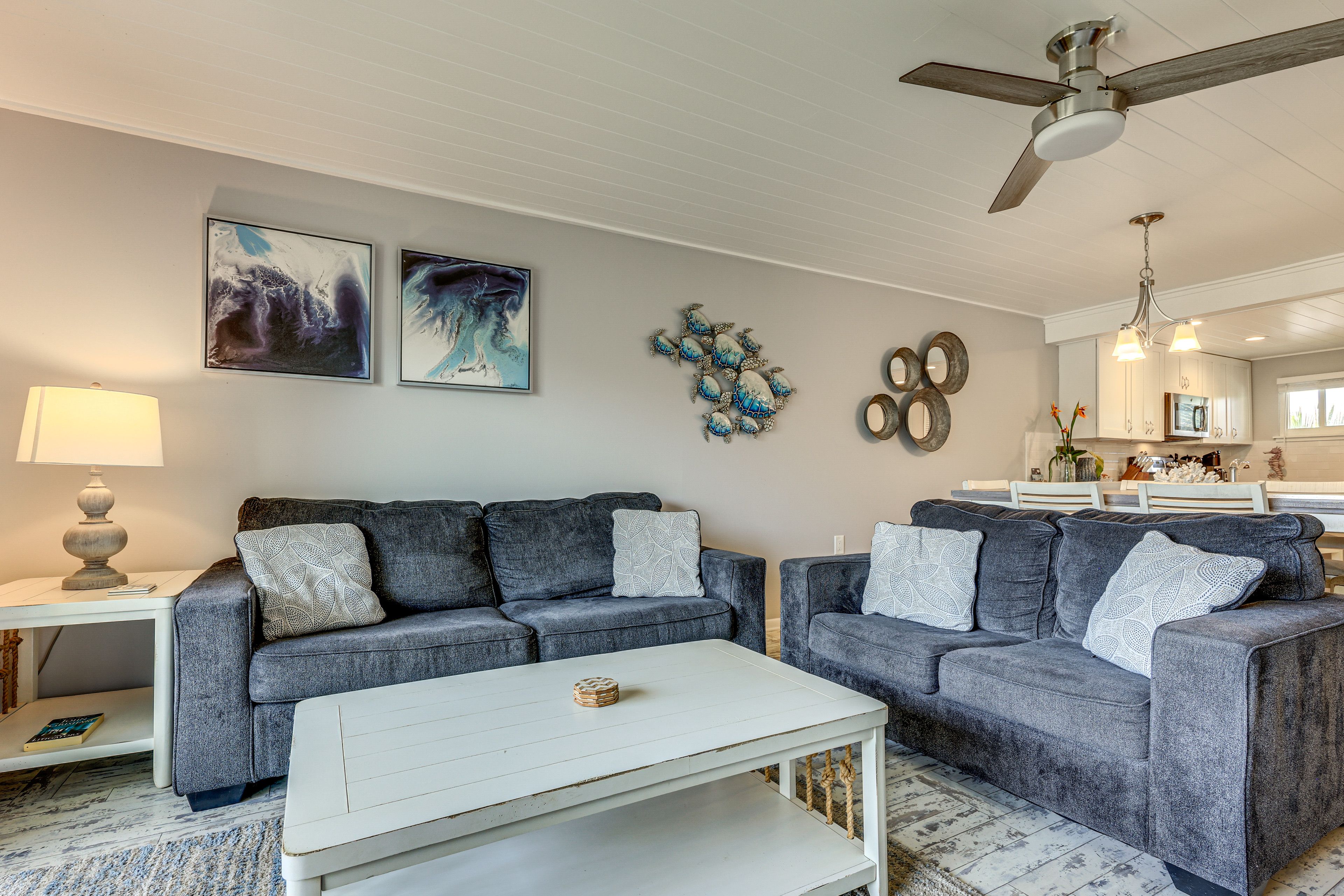 Living Room | Full Sleeper Sofa