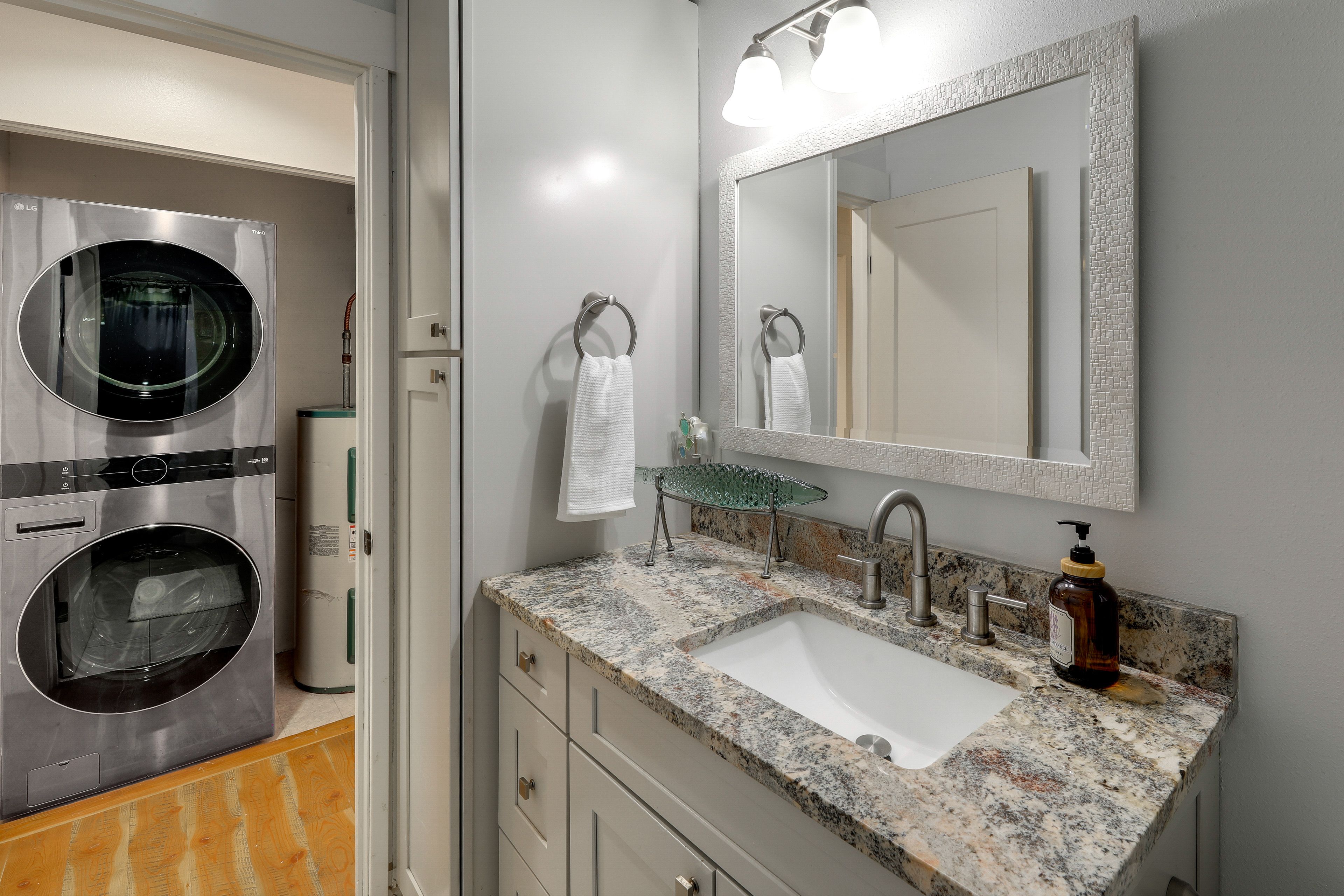 Washer & Dryer