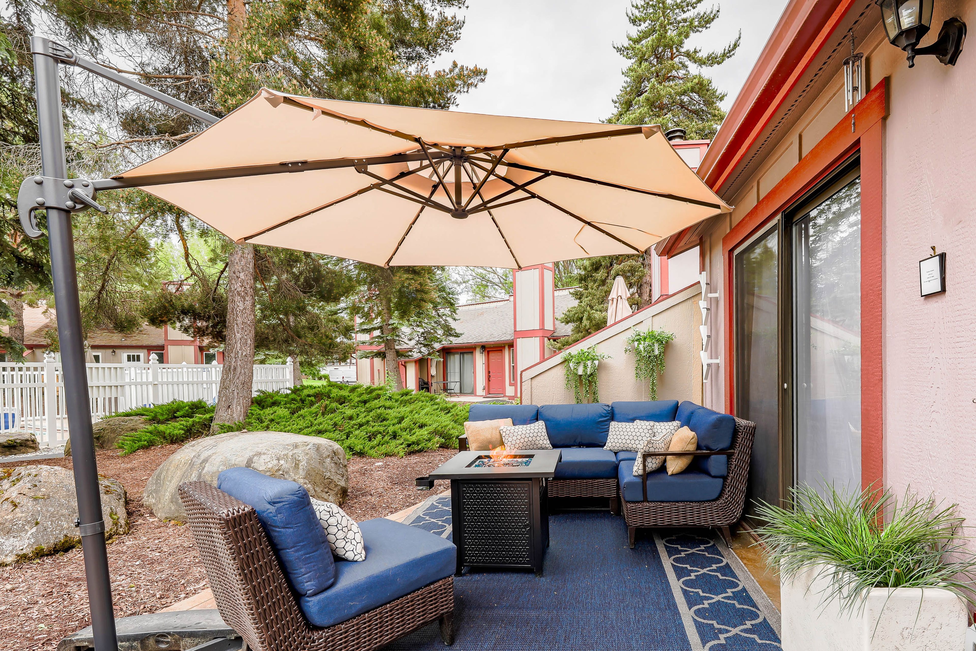 Outdoor Entertainment Area