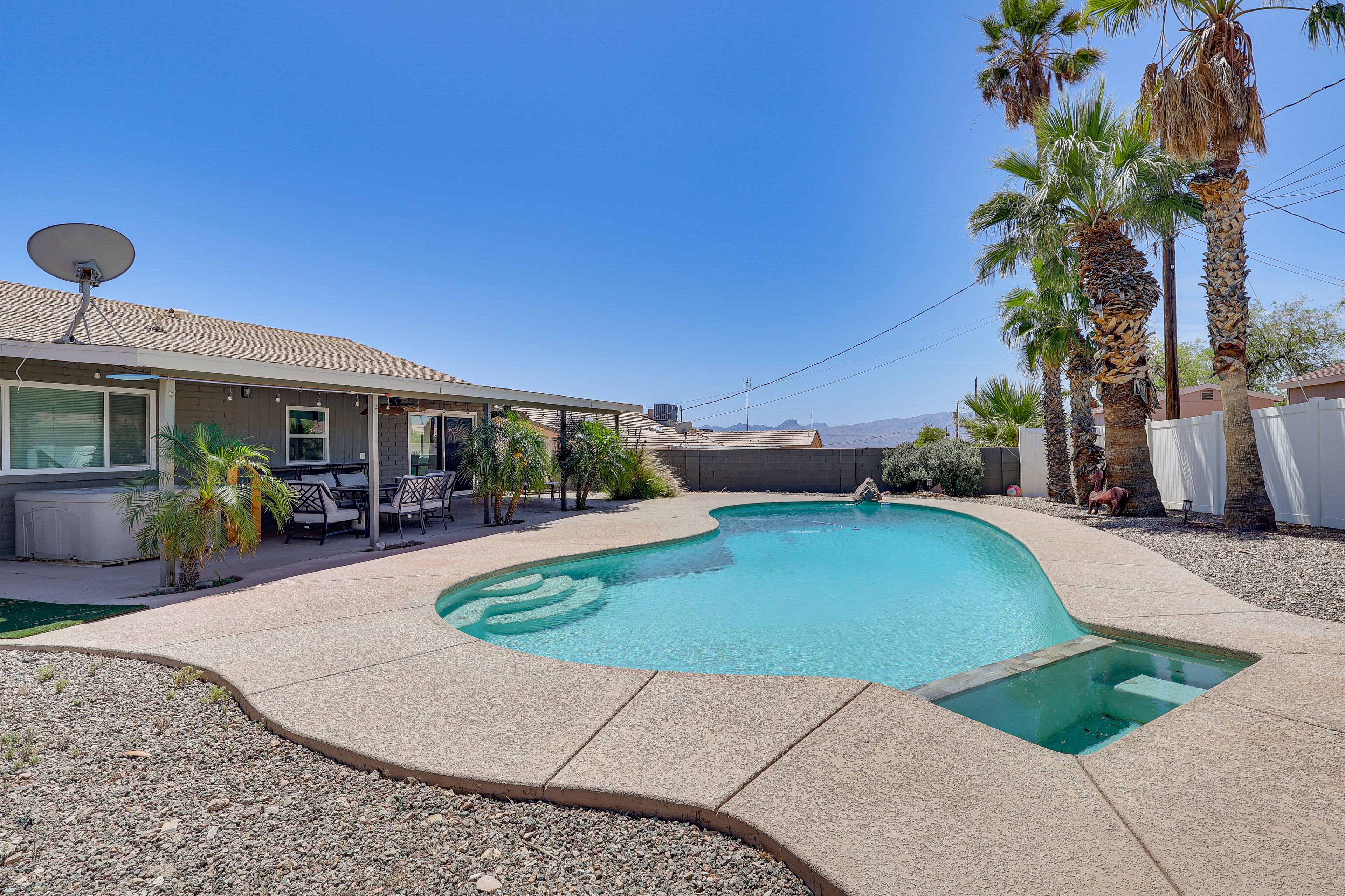 Lake Havasu City Vacation Rental | 4BR | 2BA | 1,876 Sq Ft