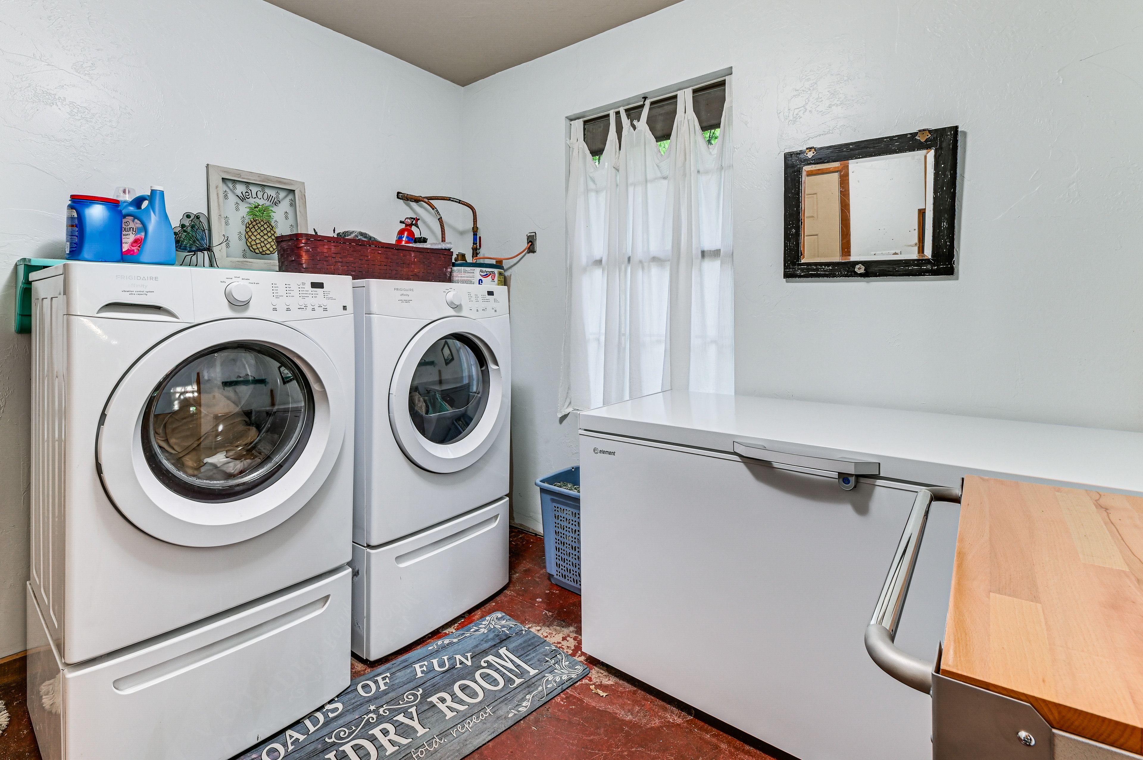 Washer & Dryer