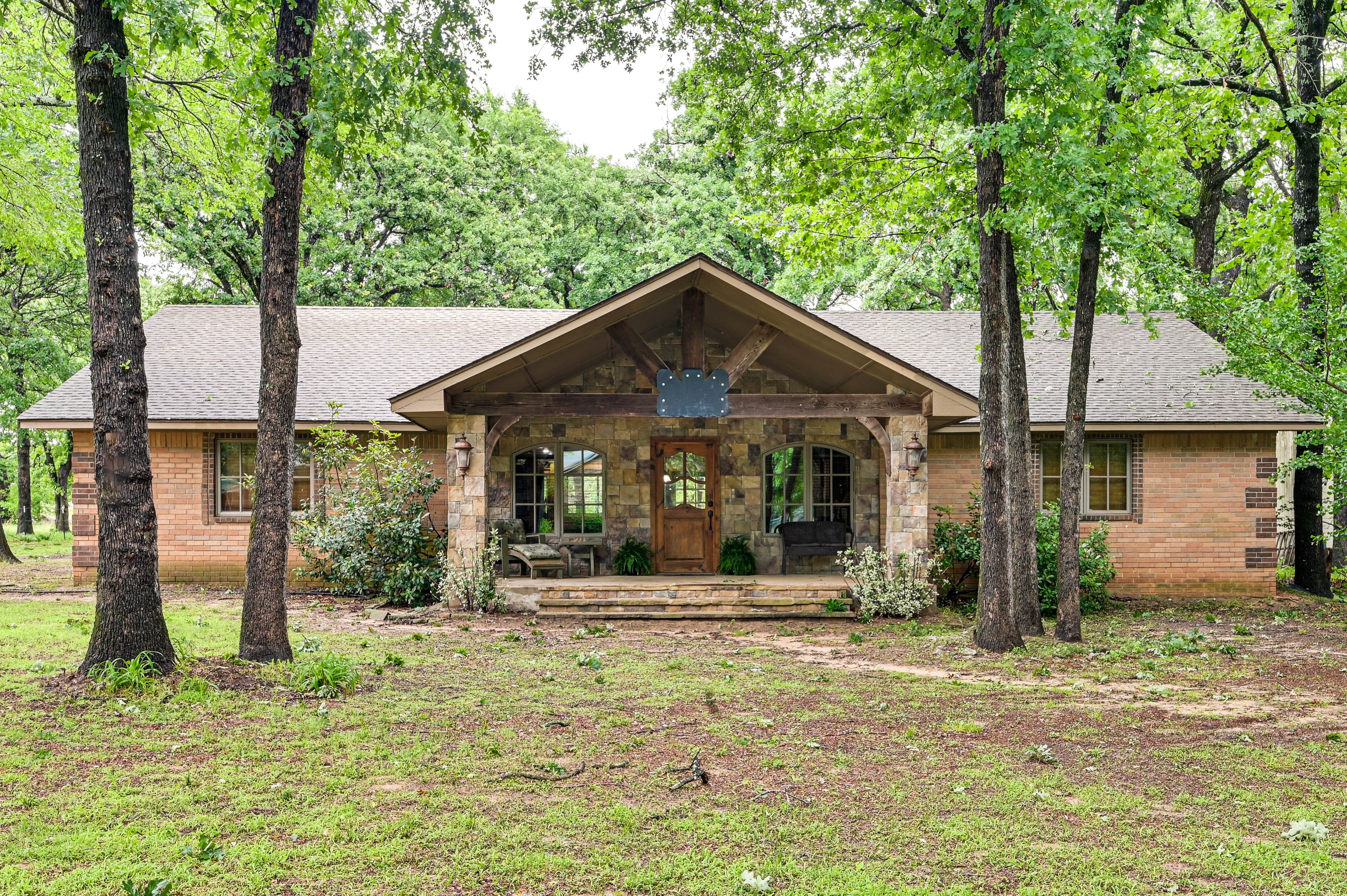 Kingston Vacation Rental | 4BR | 2BA | 2,300 Sq Ft