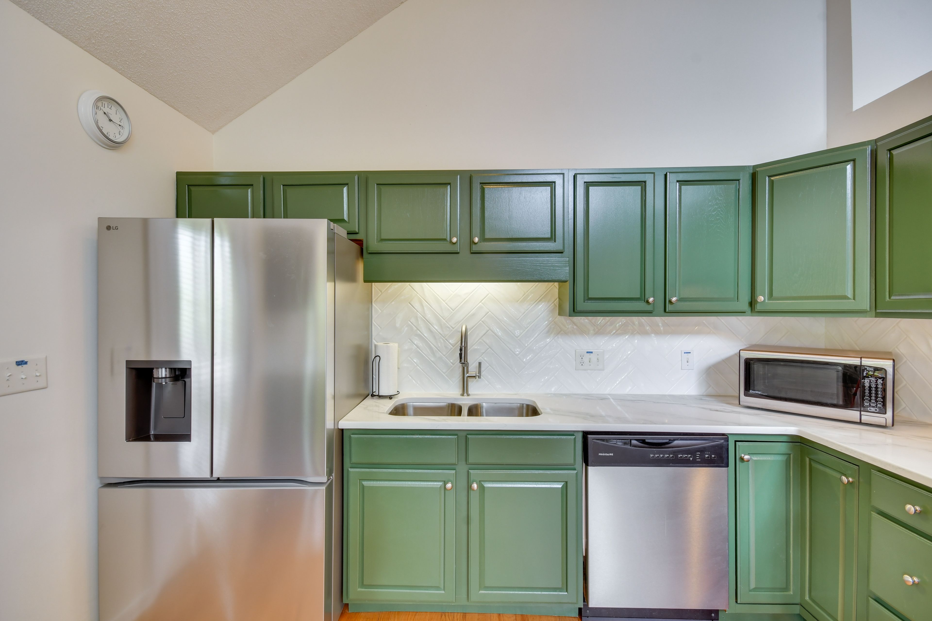 Kitchen | 2nd Floor