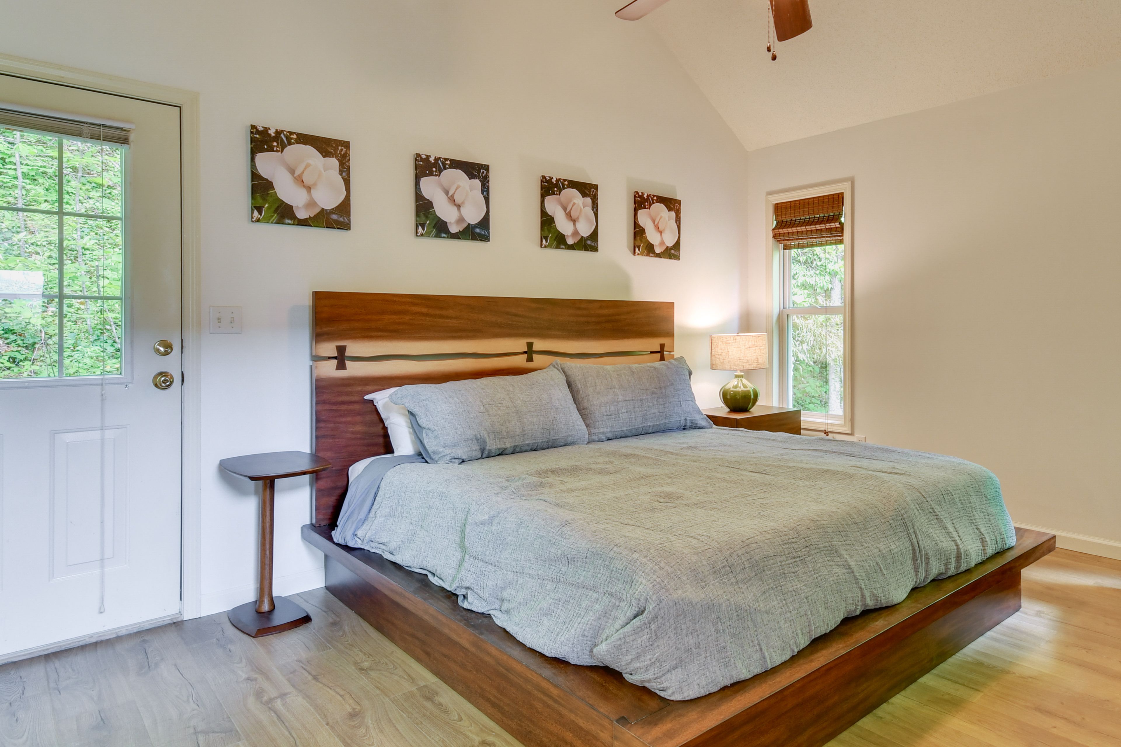 Bedroom 1 | King Bed | 2nd Floor