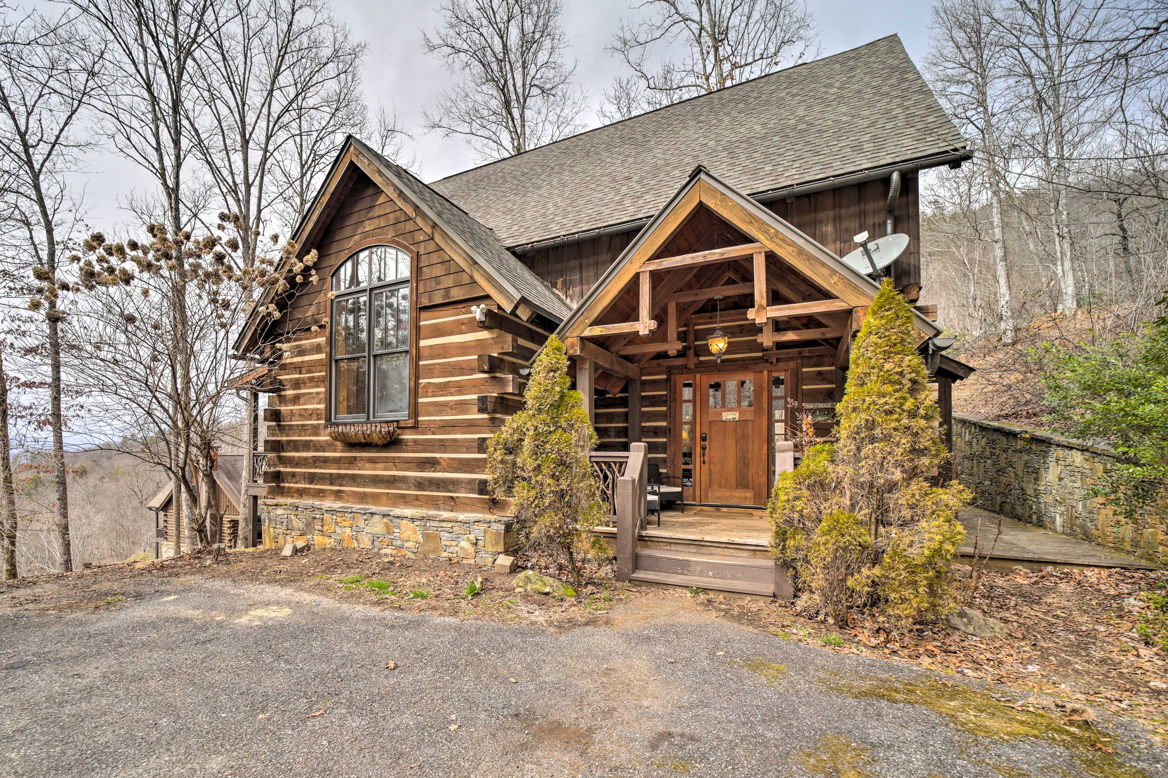 Franklin Vacation Rental | 4BR | 3.BA | 3,100 Sq Ft