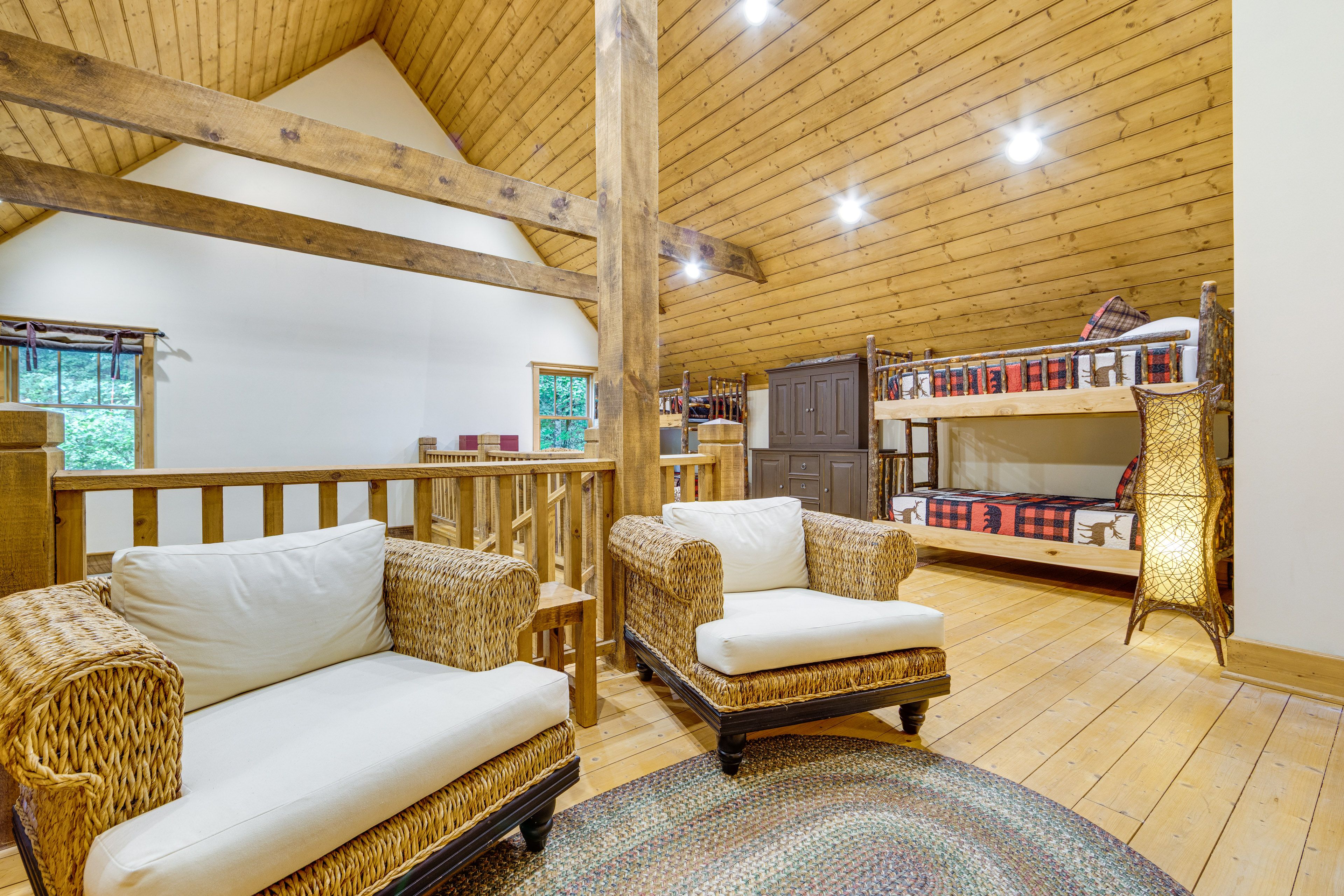 Loft | 2 Twin Bunk Beds | 2nd Floor