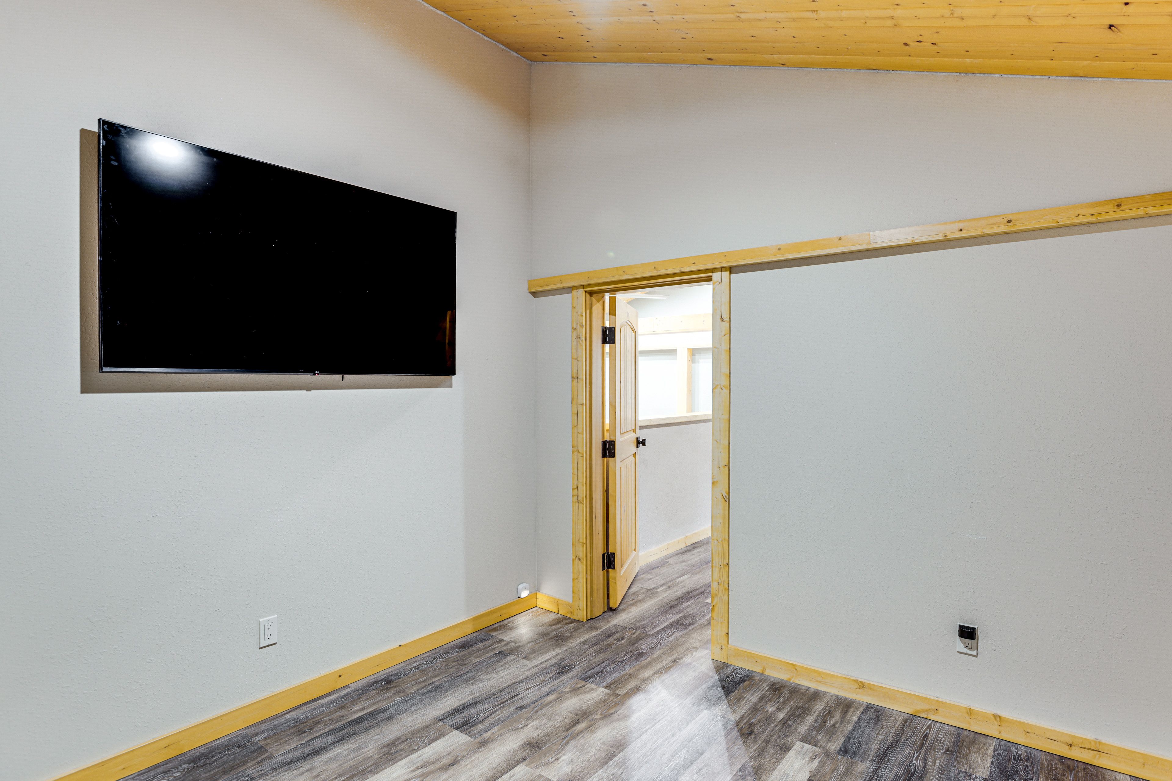 Addt'l TV Room | 2nd Floor