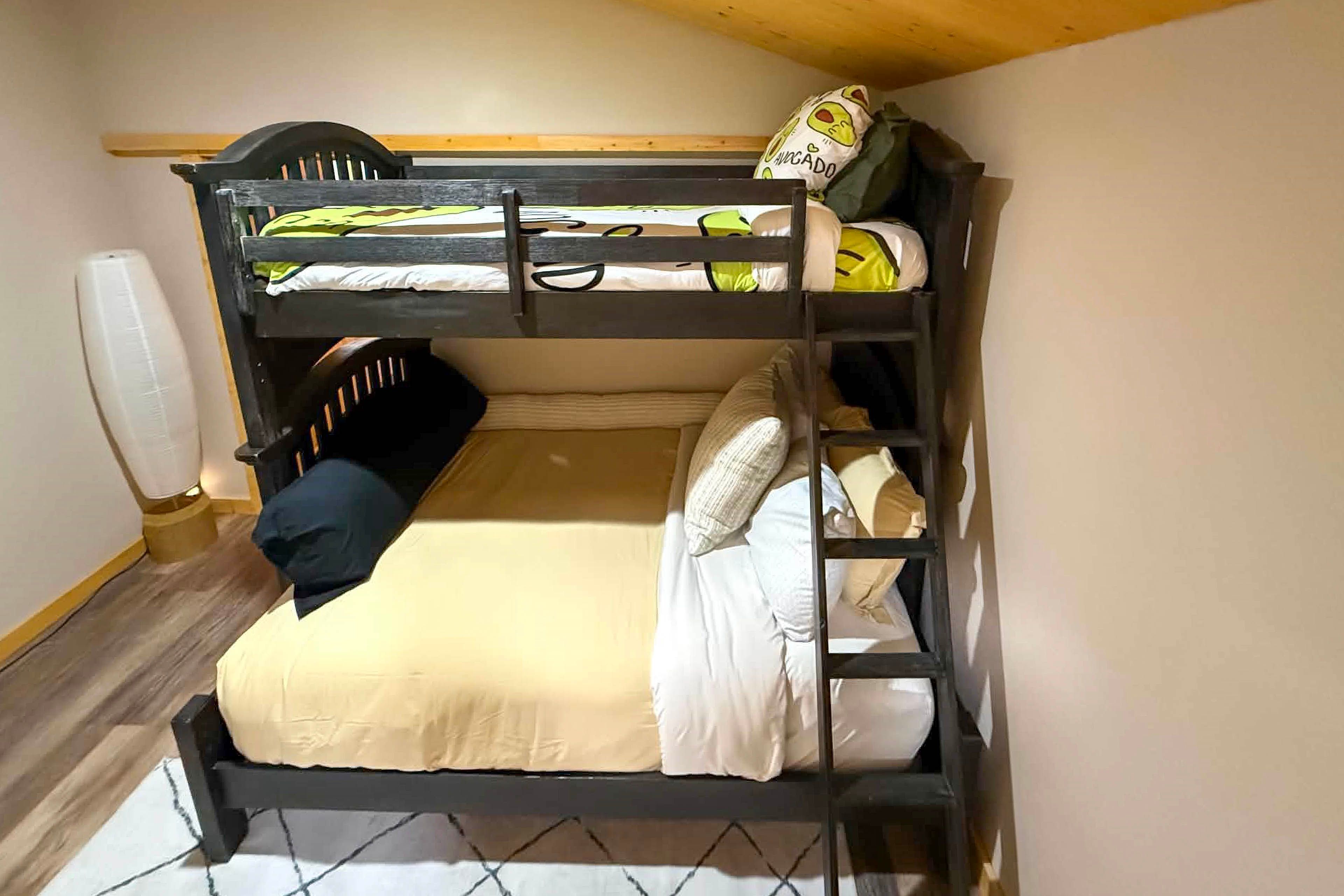 Bedroom 2 | Twin/Full Bunk Bed | 2nd Floor