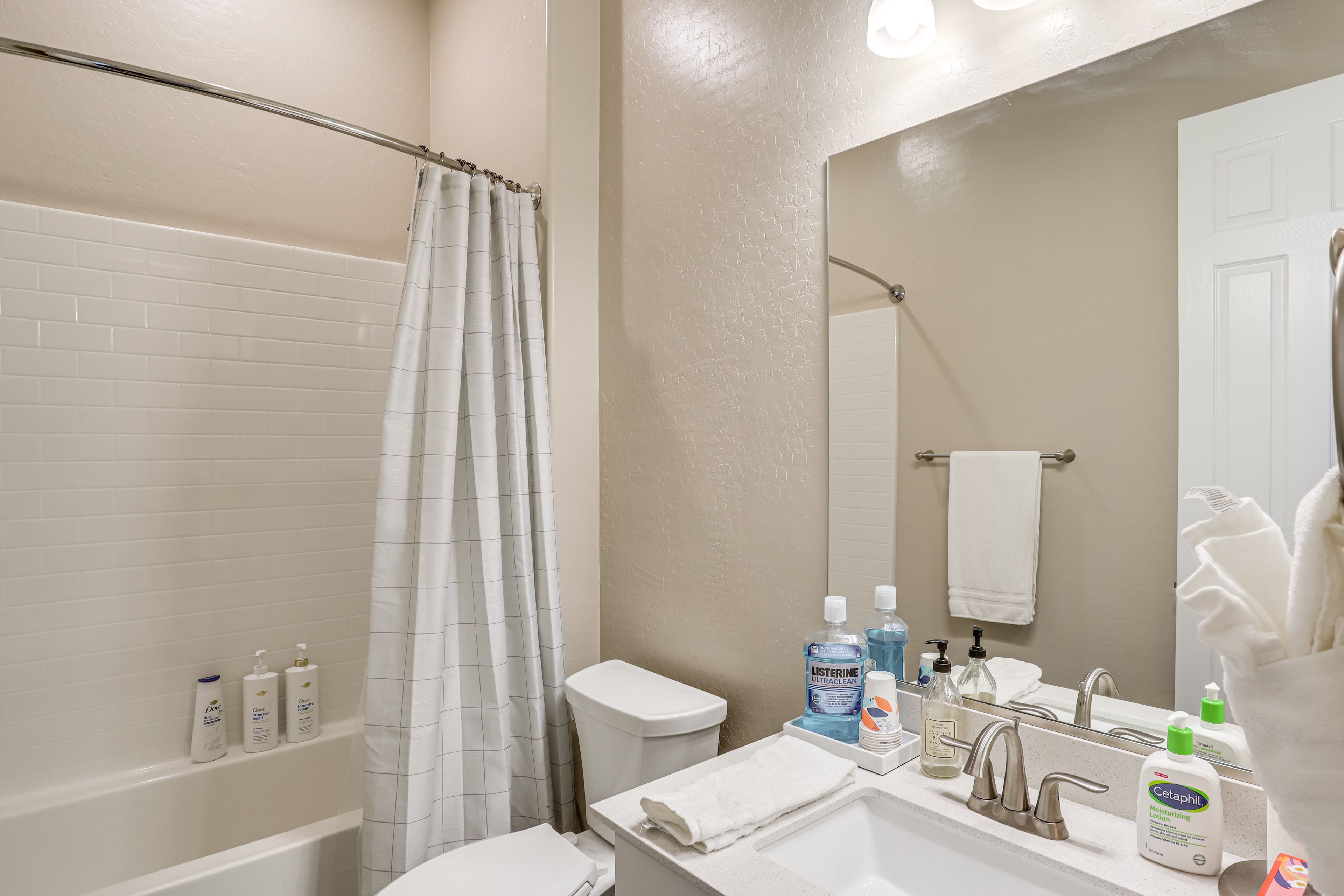 Full Bathroom