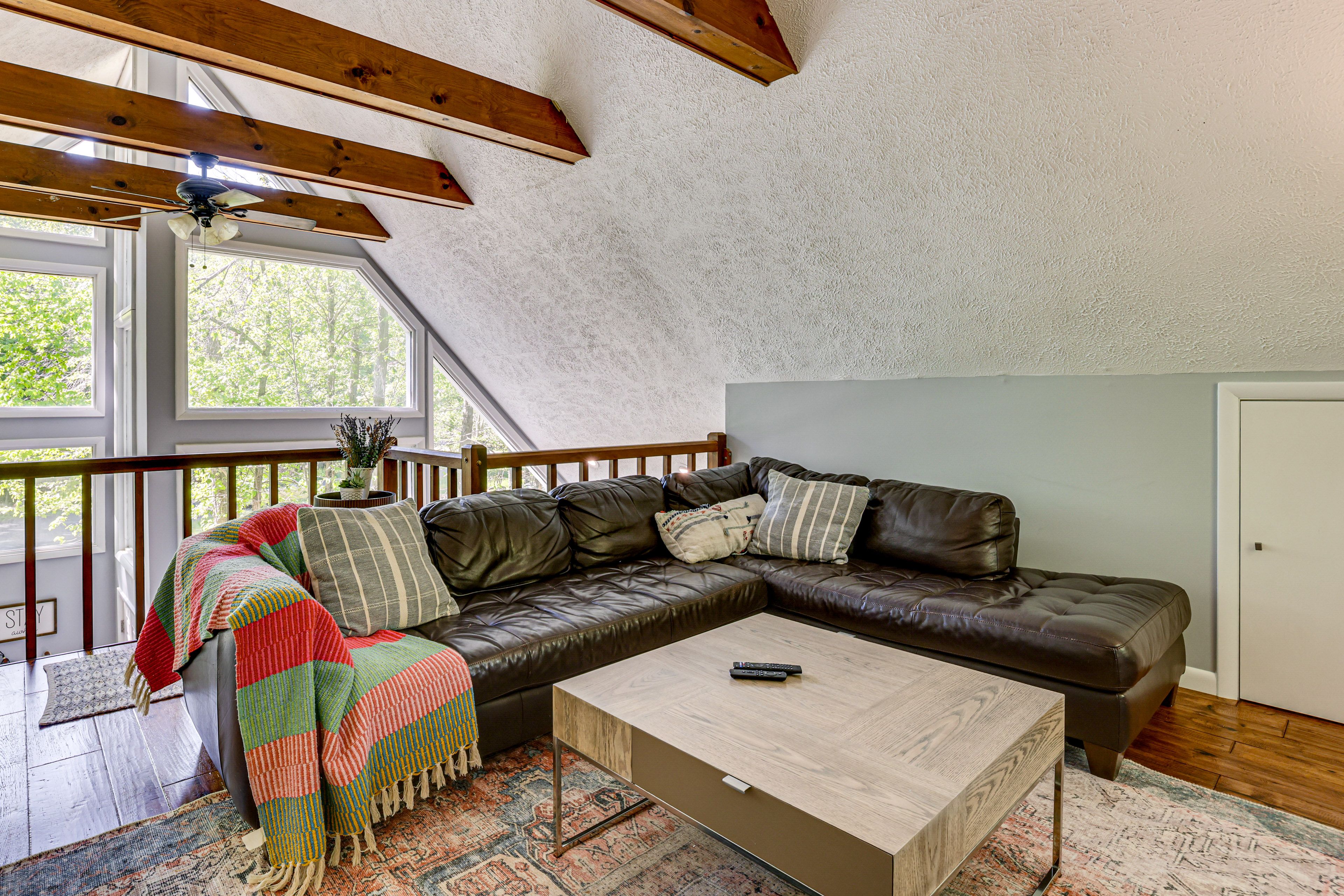 Loft | Twin Daybed w/ Twin Trundle | Smart TV | 2nd Floor