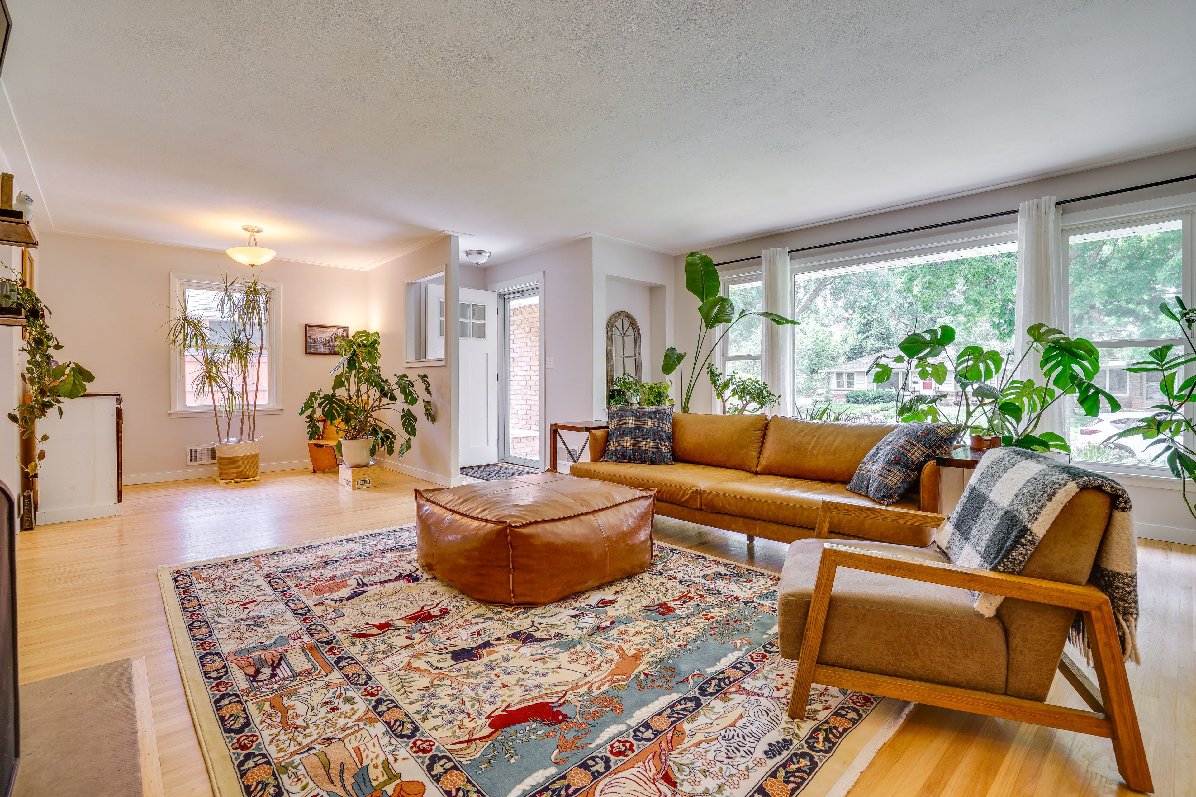 Living Room | Main Level