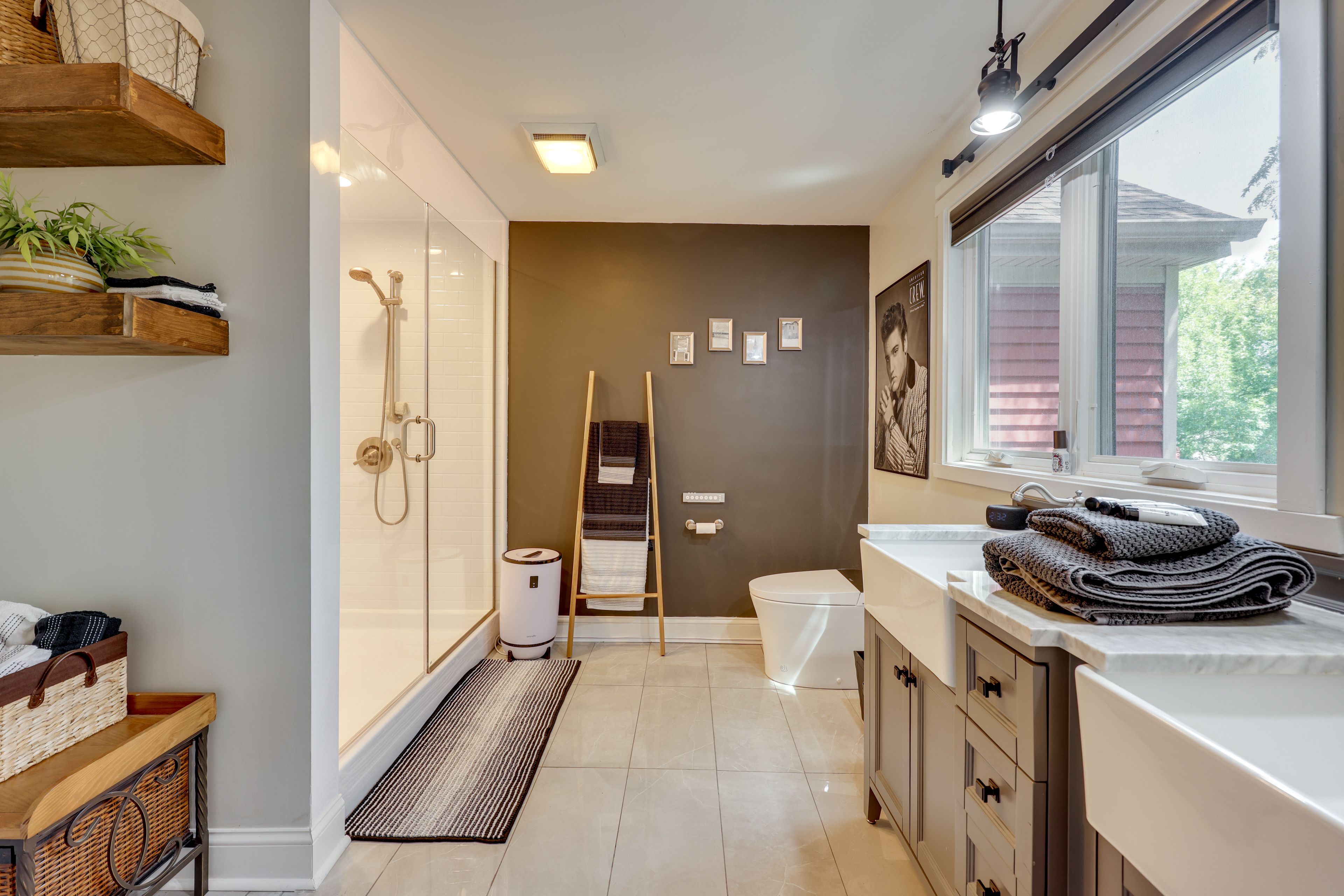 Bathroom | Upper Level