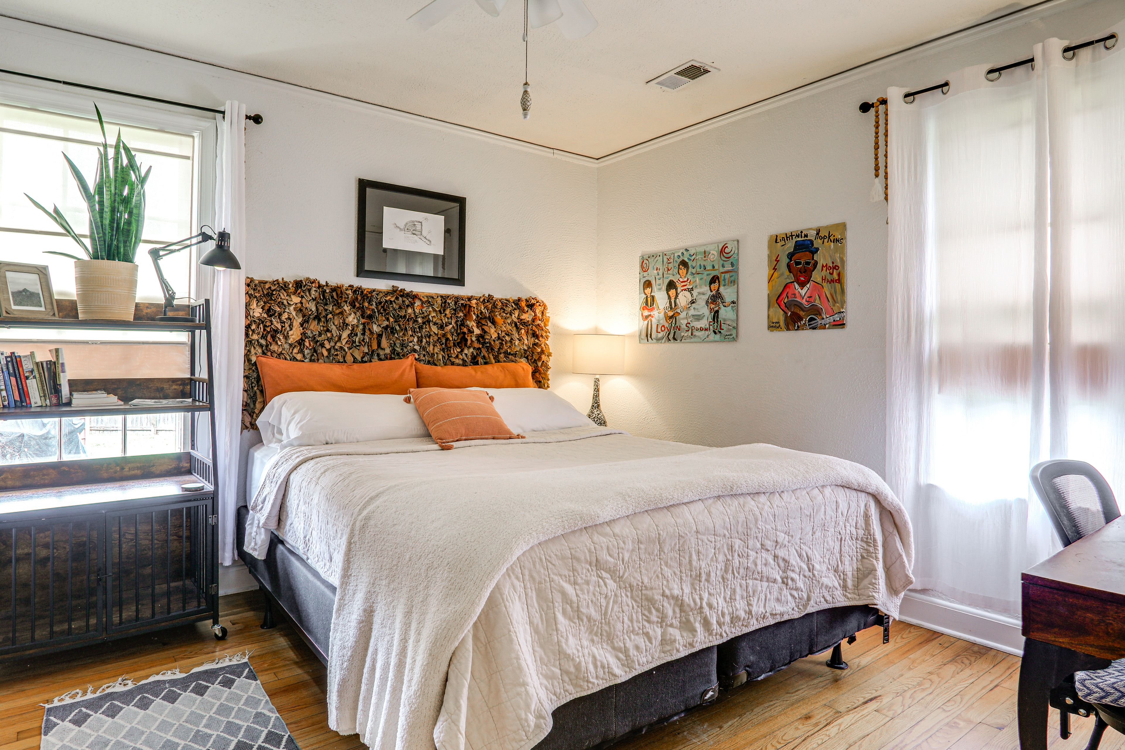 Bedroom 1 | King Bed