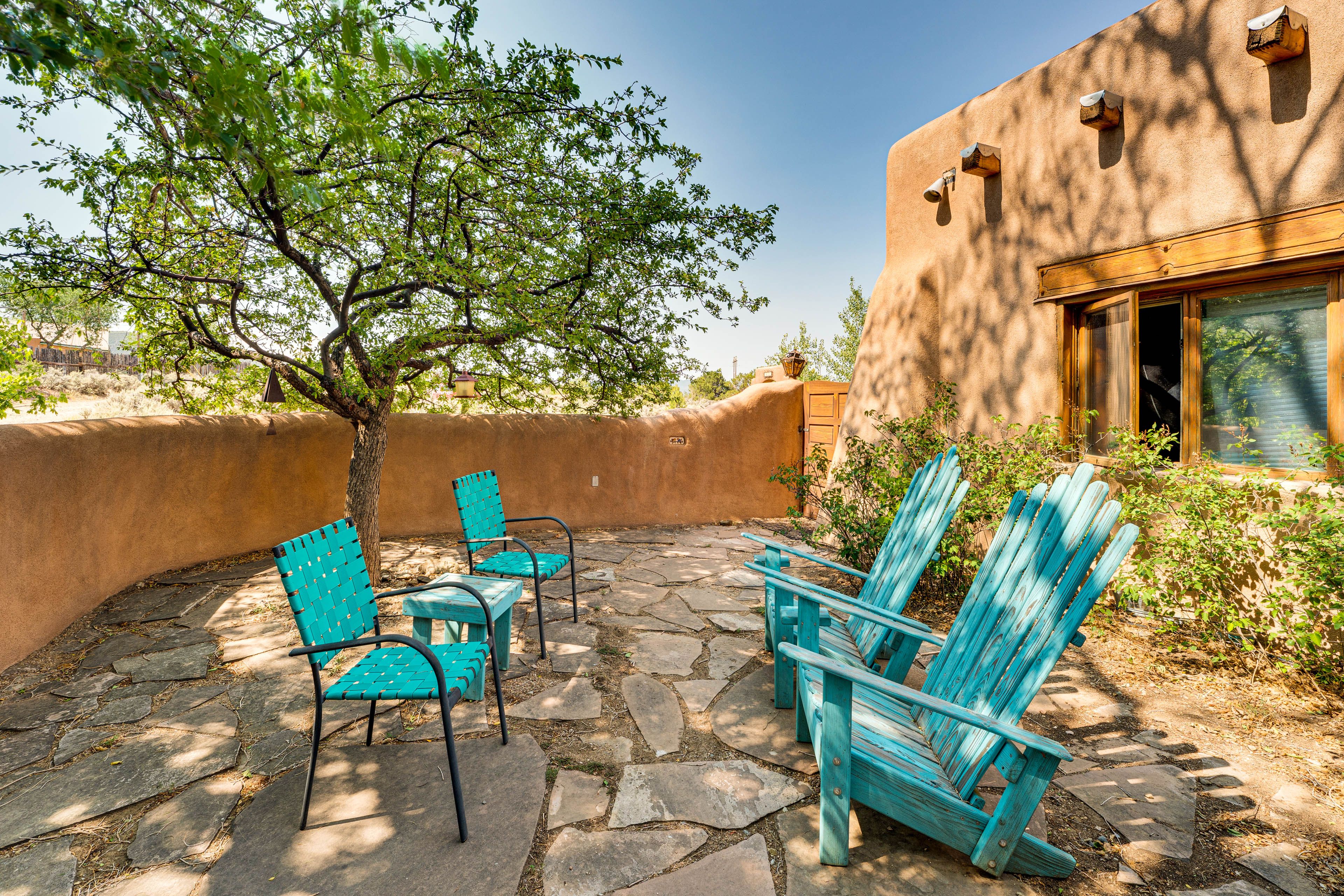 Taos Vacation Rental | Studio | 1BA | 700 Sq Ft