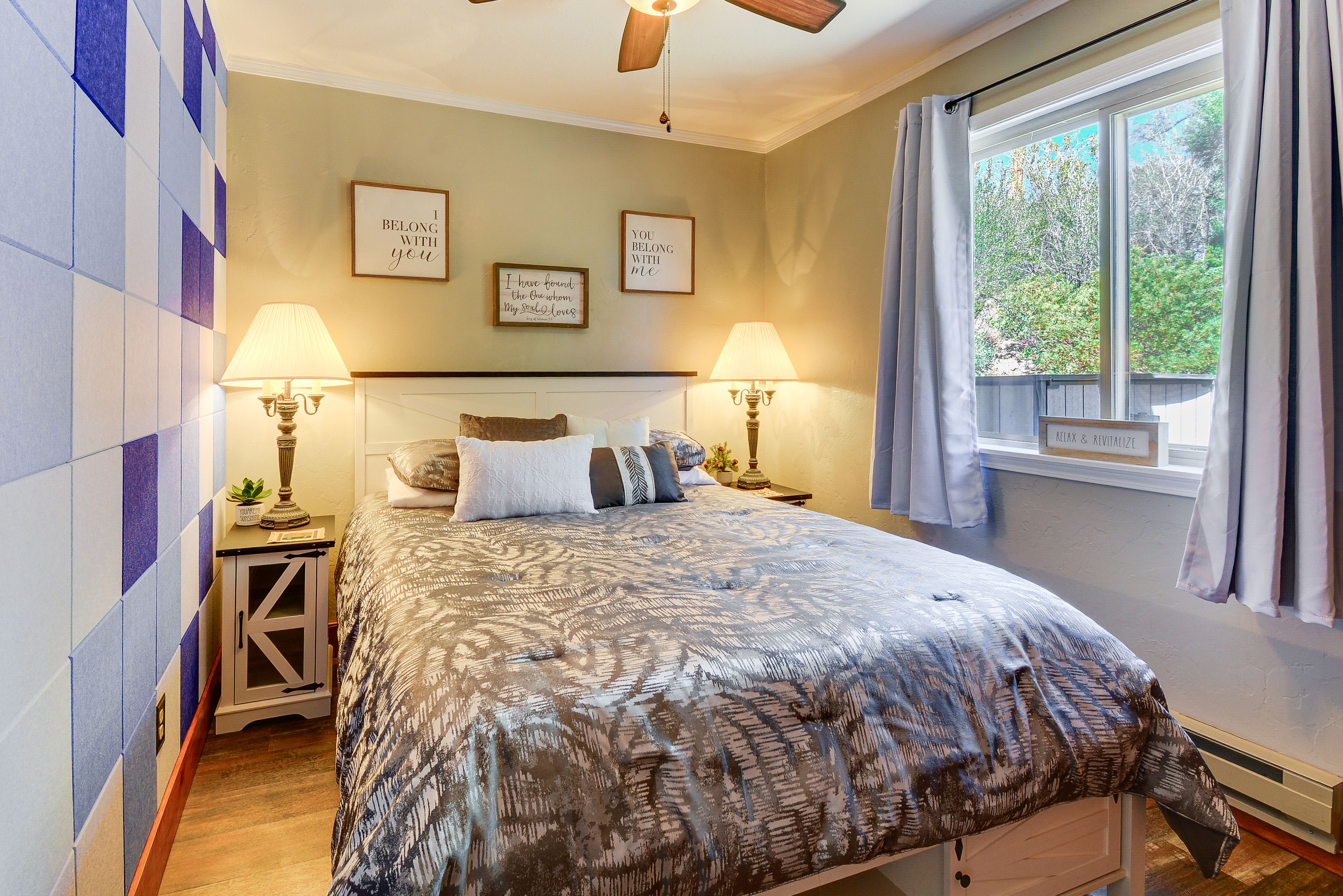 Bedroom 2 | Queen Bed