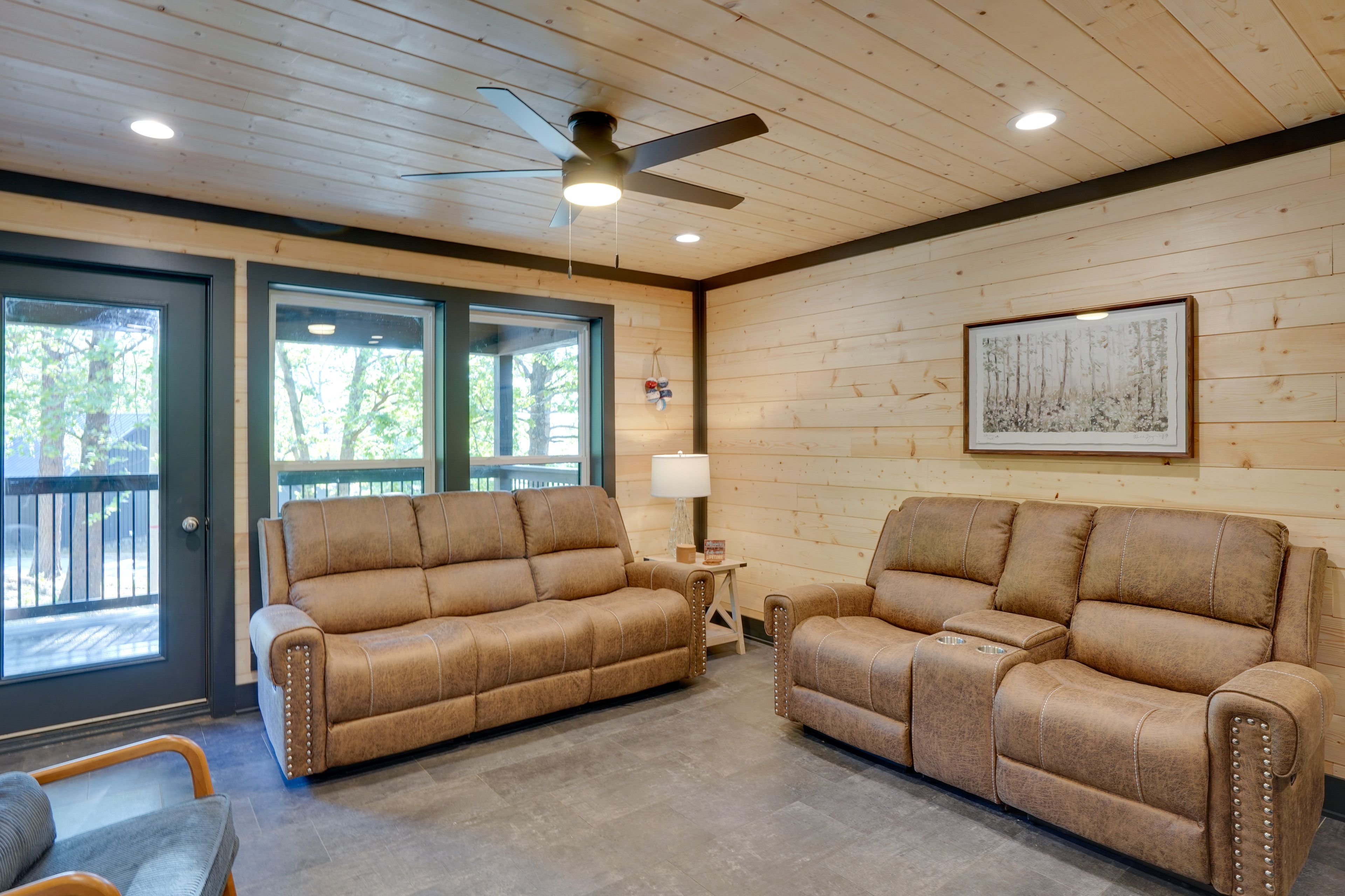 Living Room | Main Level