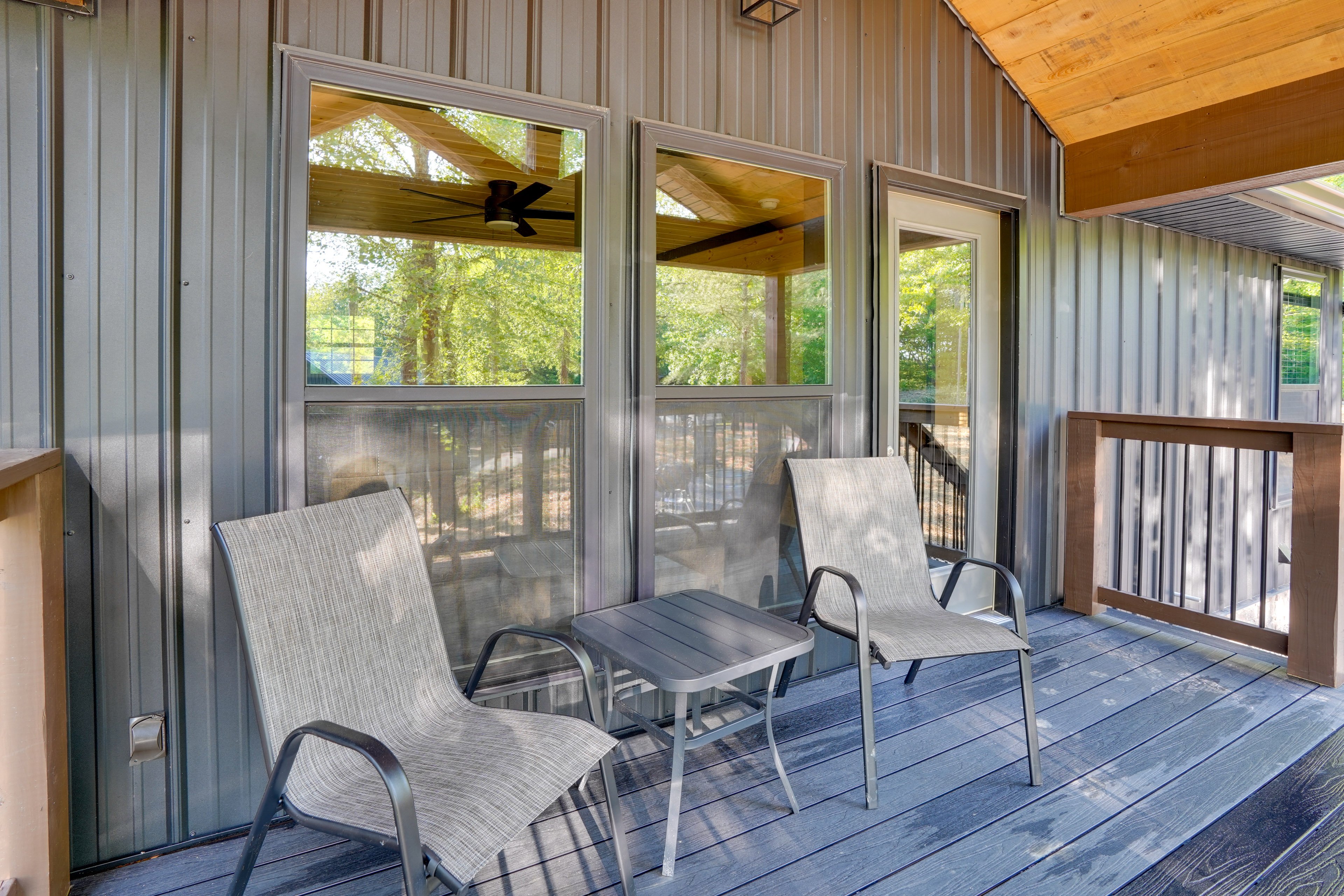 Private Deck