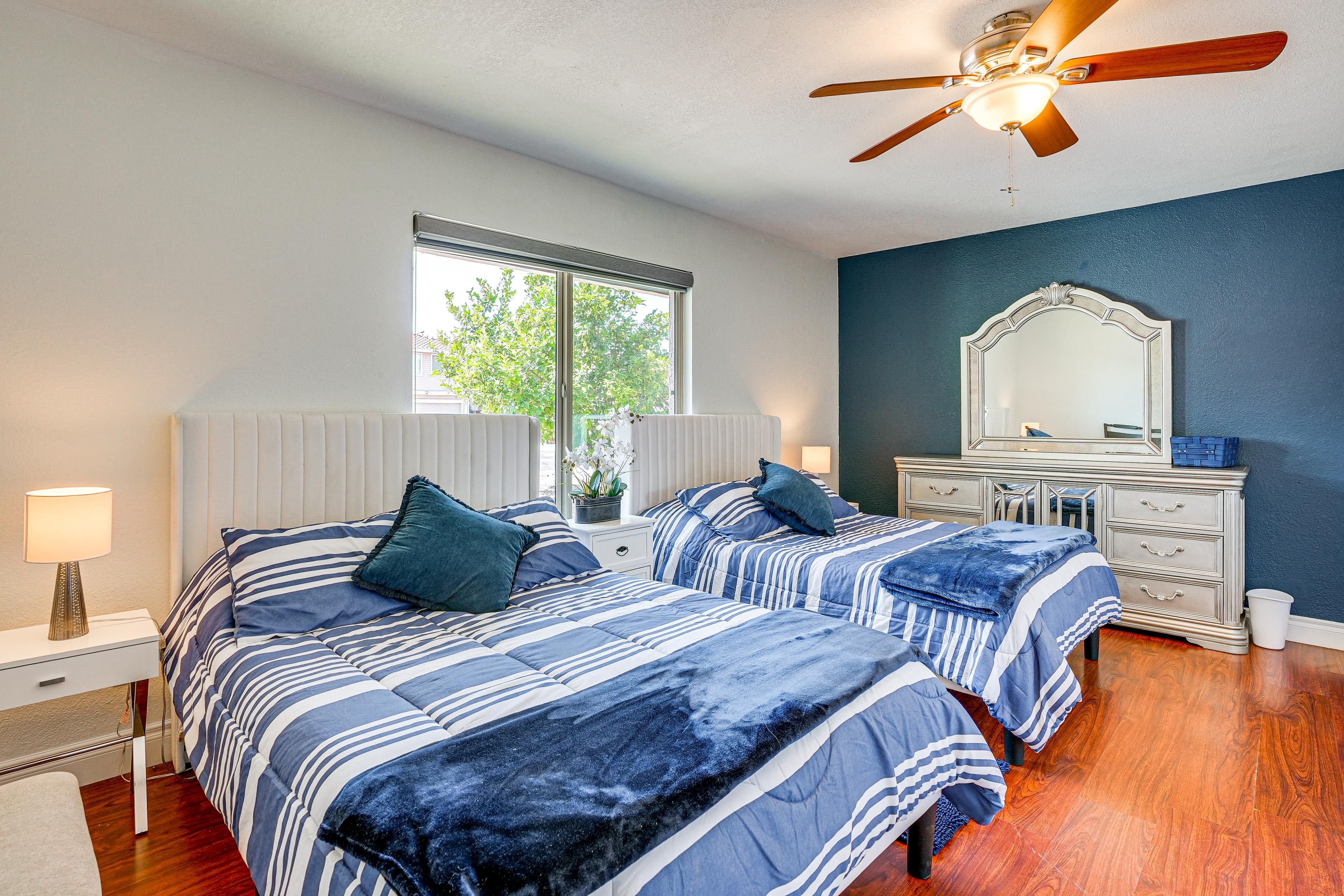 Bedroom 3 | 2 Full Beds