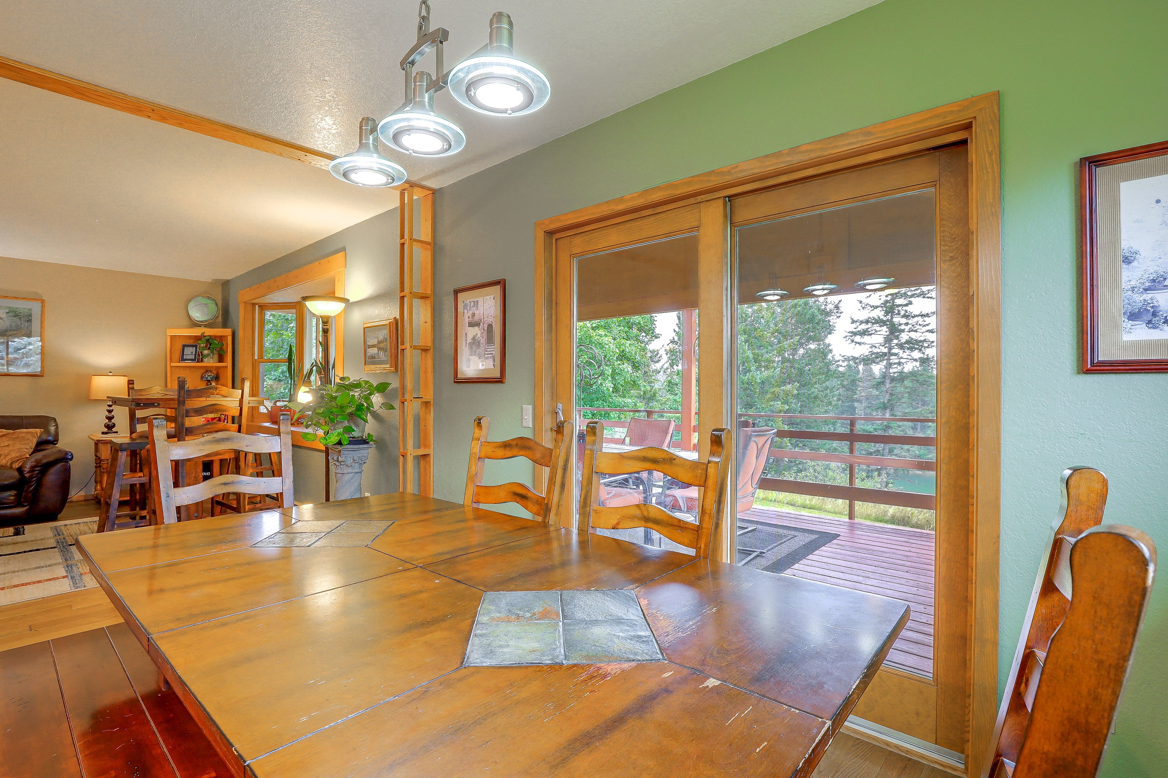Dining Area | Upper Level