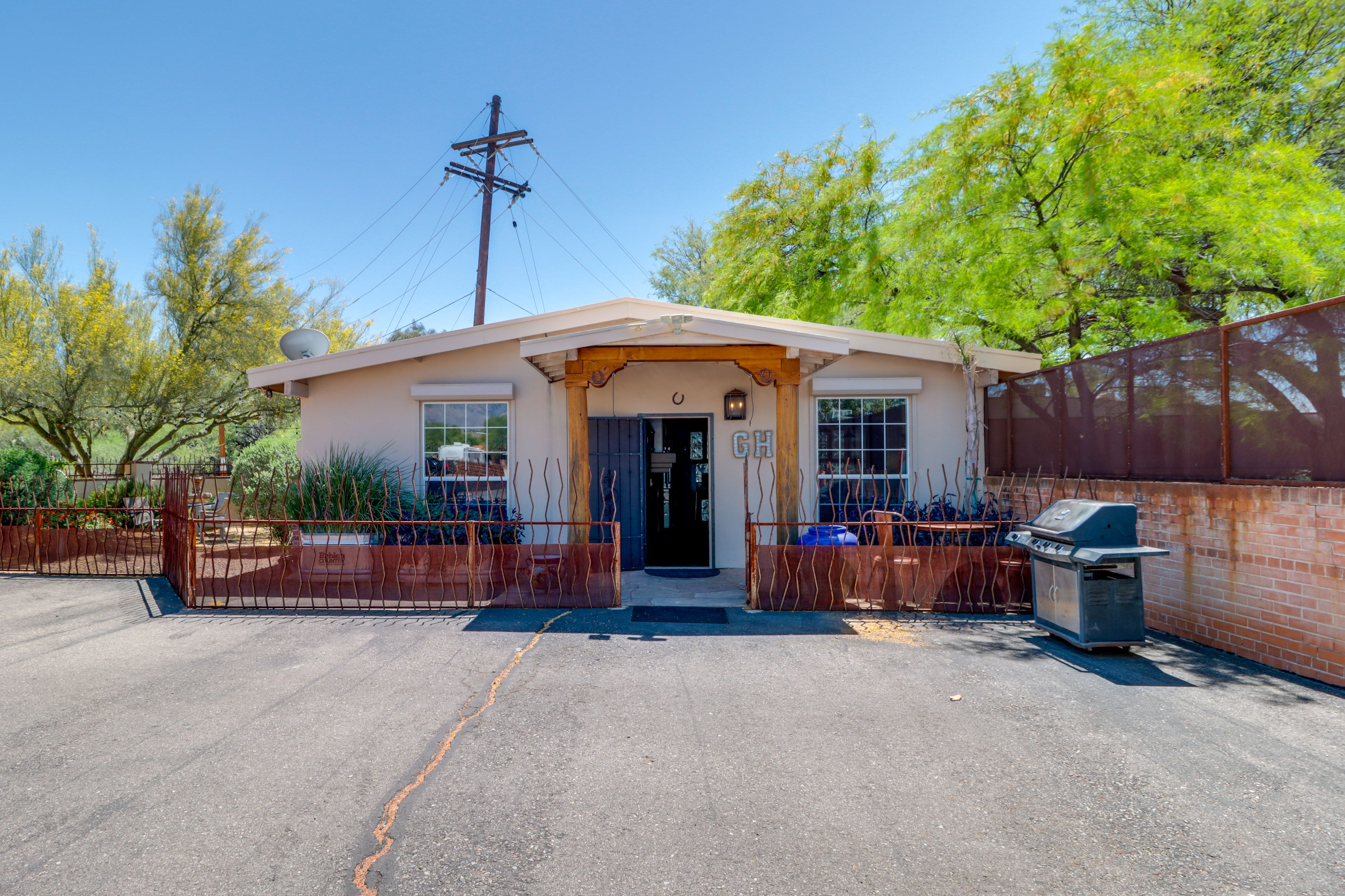 Exterior | Guest House