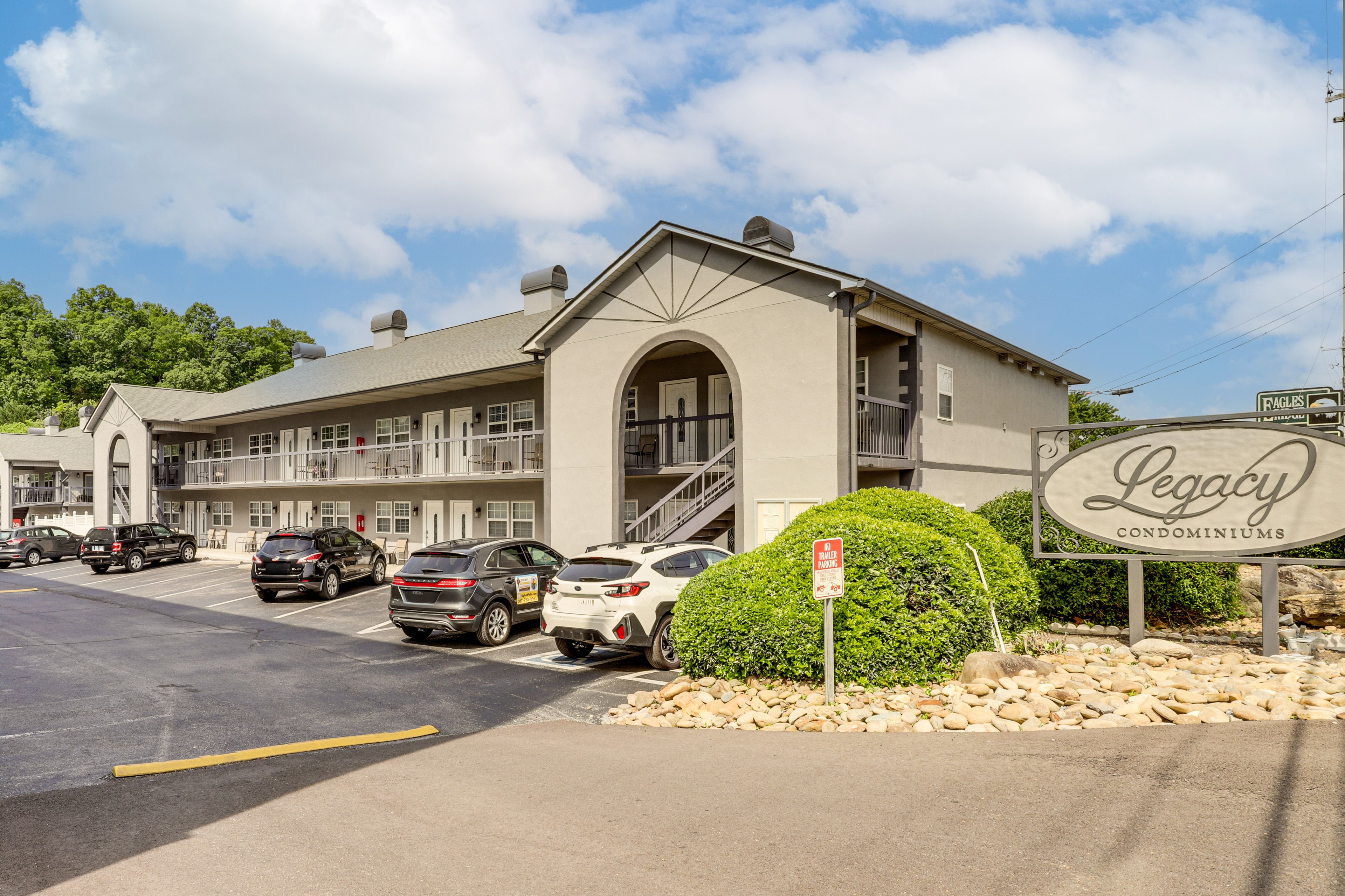 Legacy Condominiums | Single-Story Condo on 2nd Floor