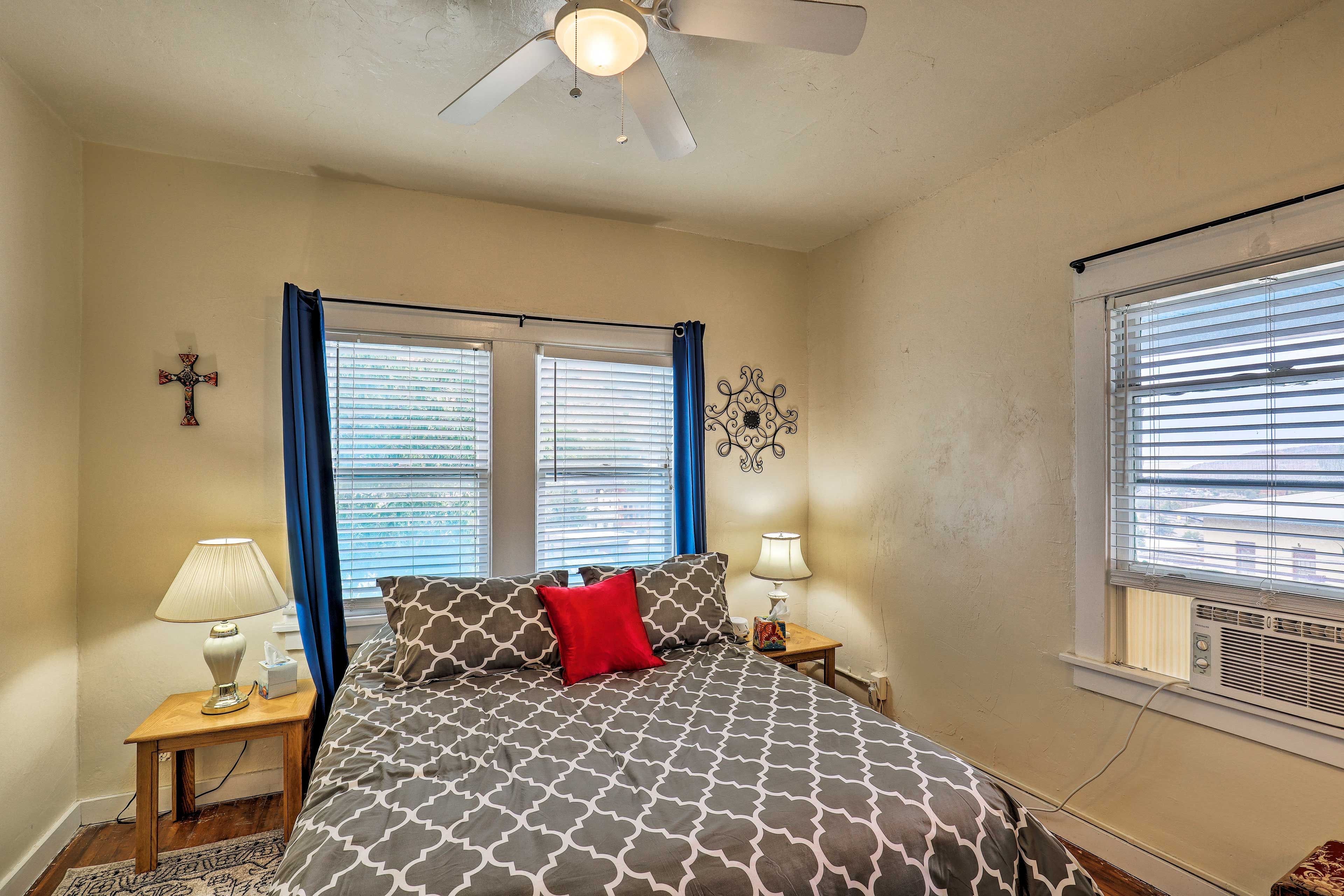 Bedroom 4 | Queen Bed | Upper Level