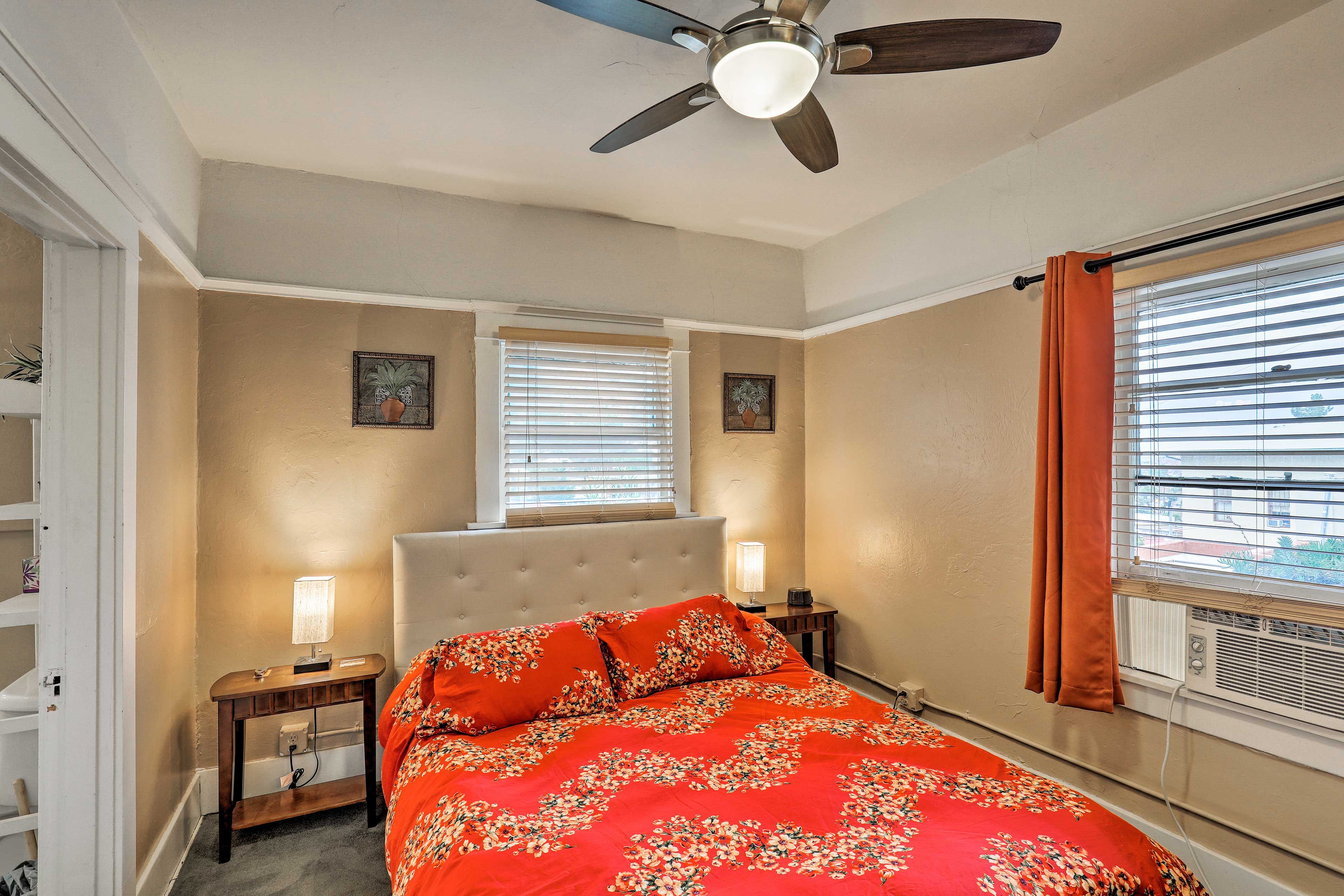 Bedroom 6 | Queen Bed | Lower Level