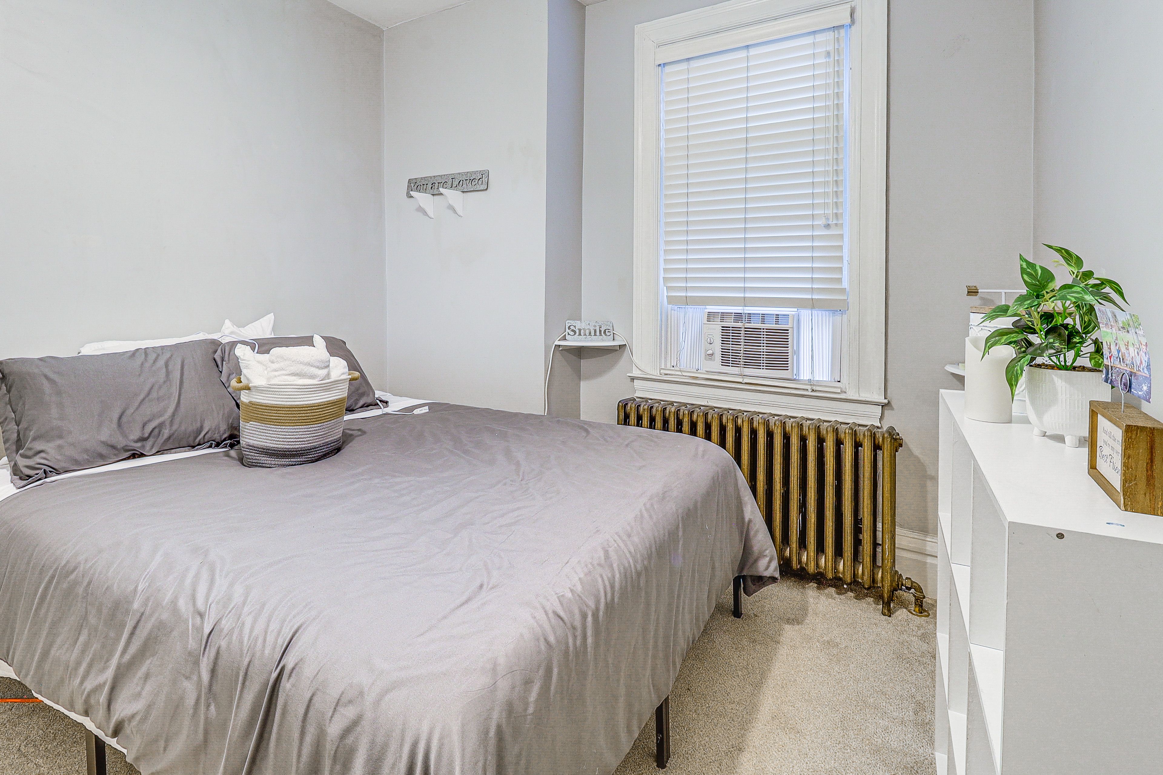 Bedroom 2 | Queen Bed | 2nd Level