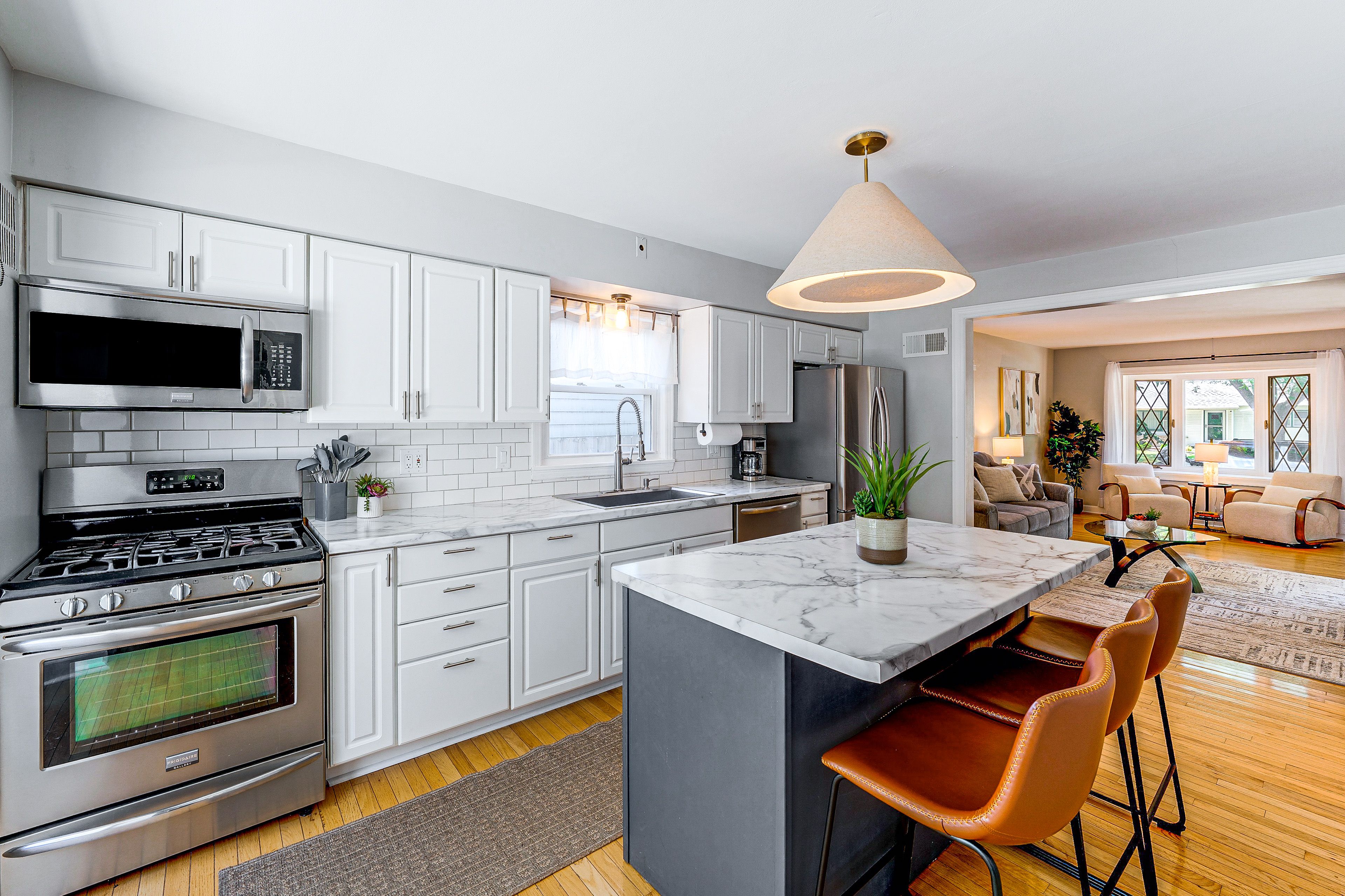 Wauwatosa Vacation Rental | 3BR | 2BA | 1,900 Sq Ft