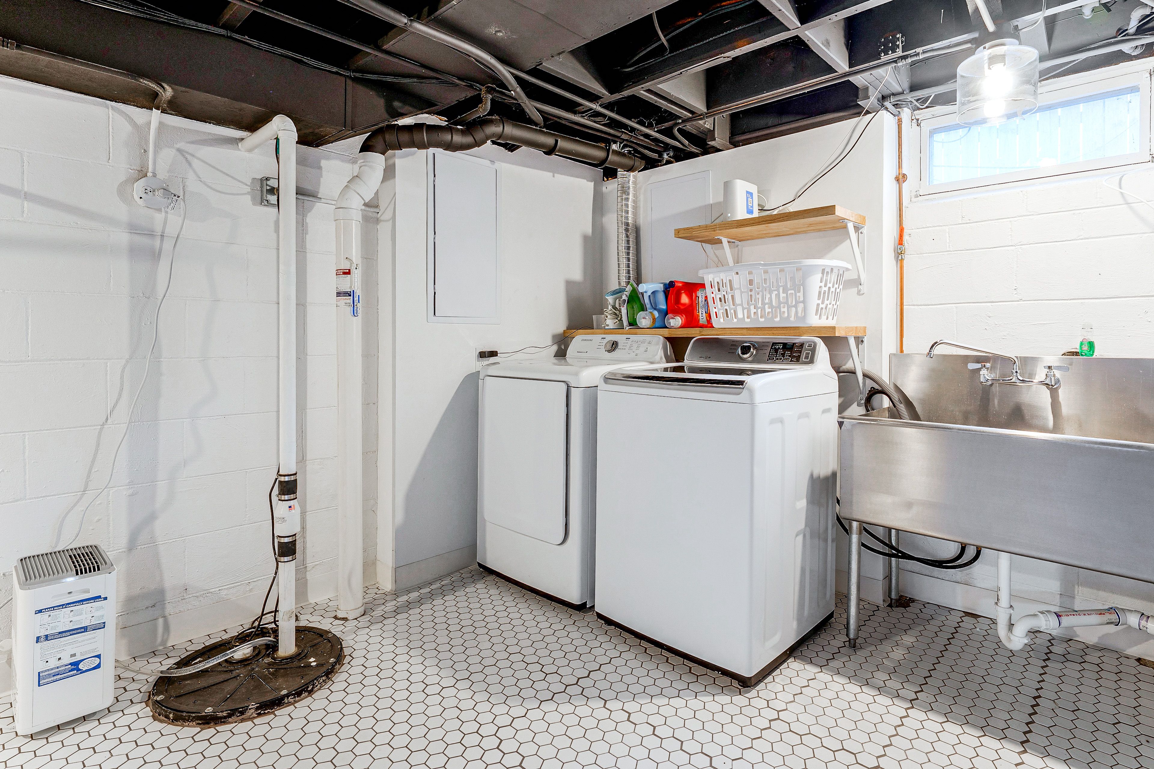 Laundry Room | Basement