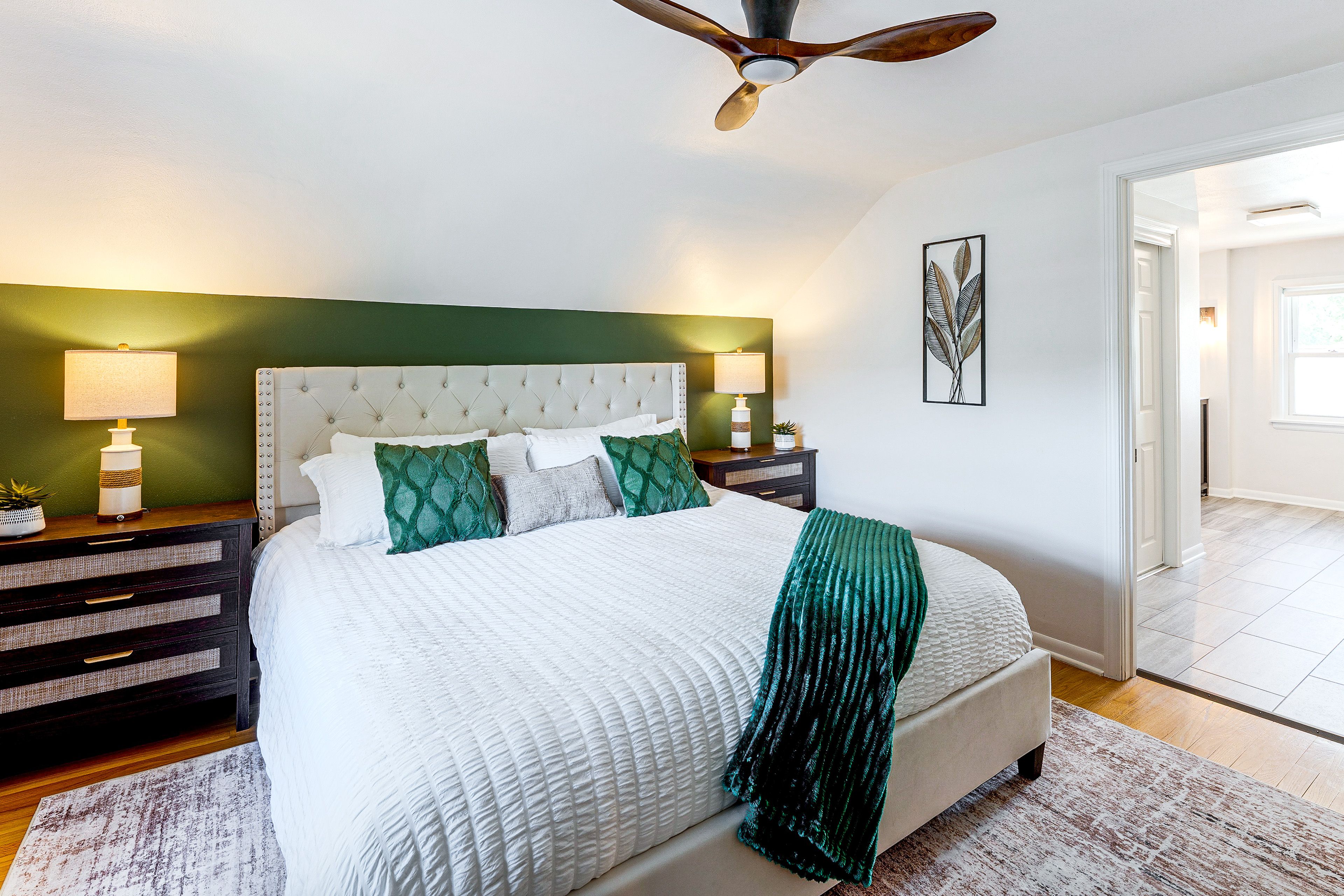 Bedroom 1 | King Bed | 2nd Floor