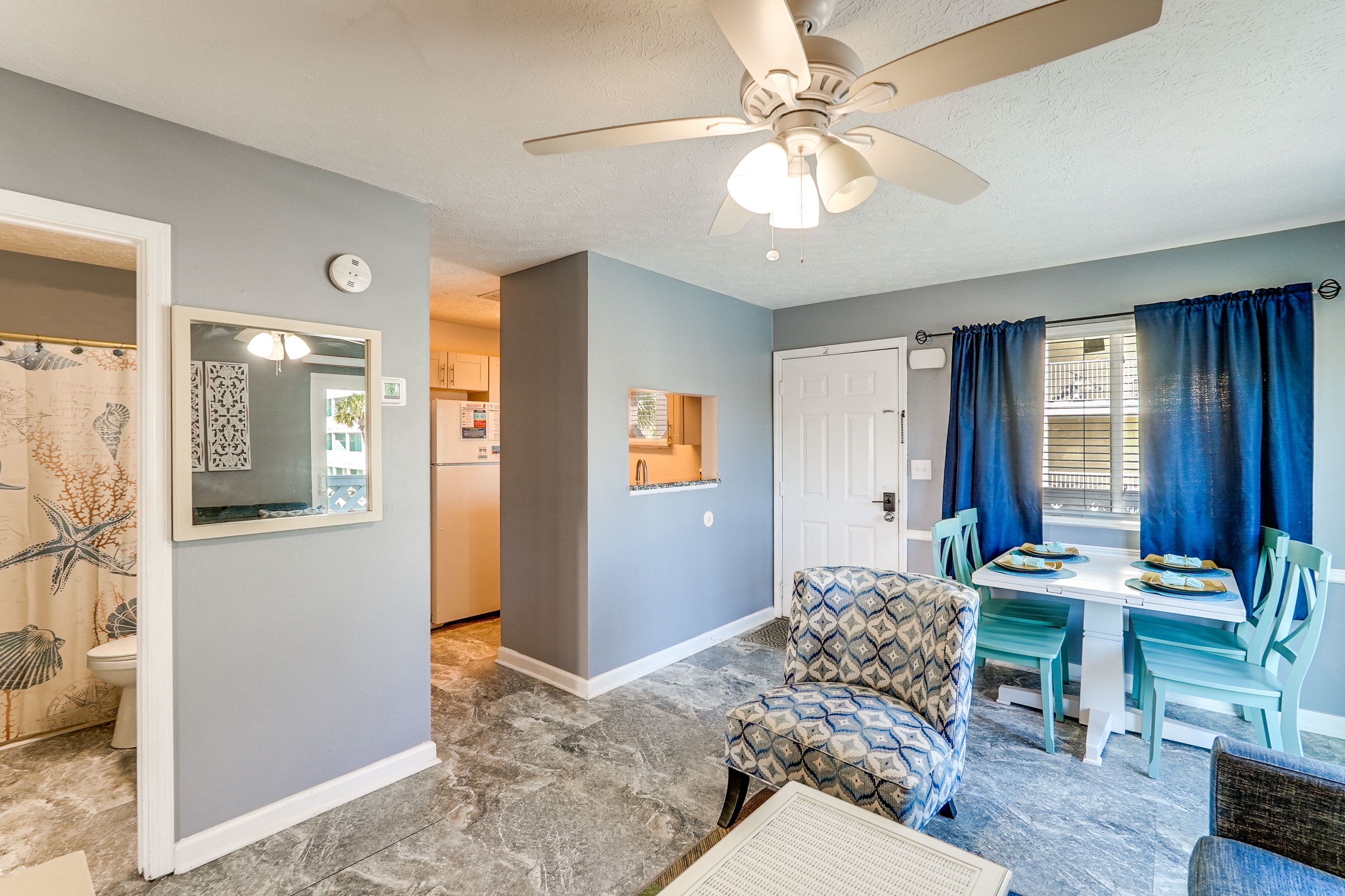 Dining Area | Dishware & Flatware