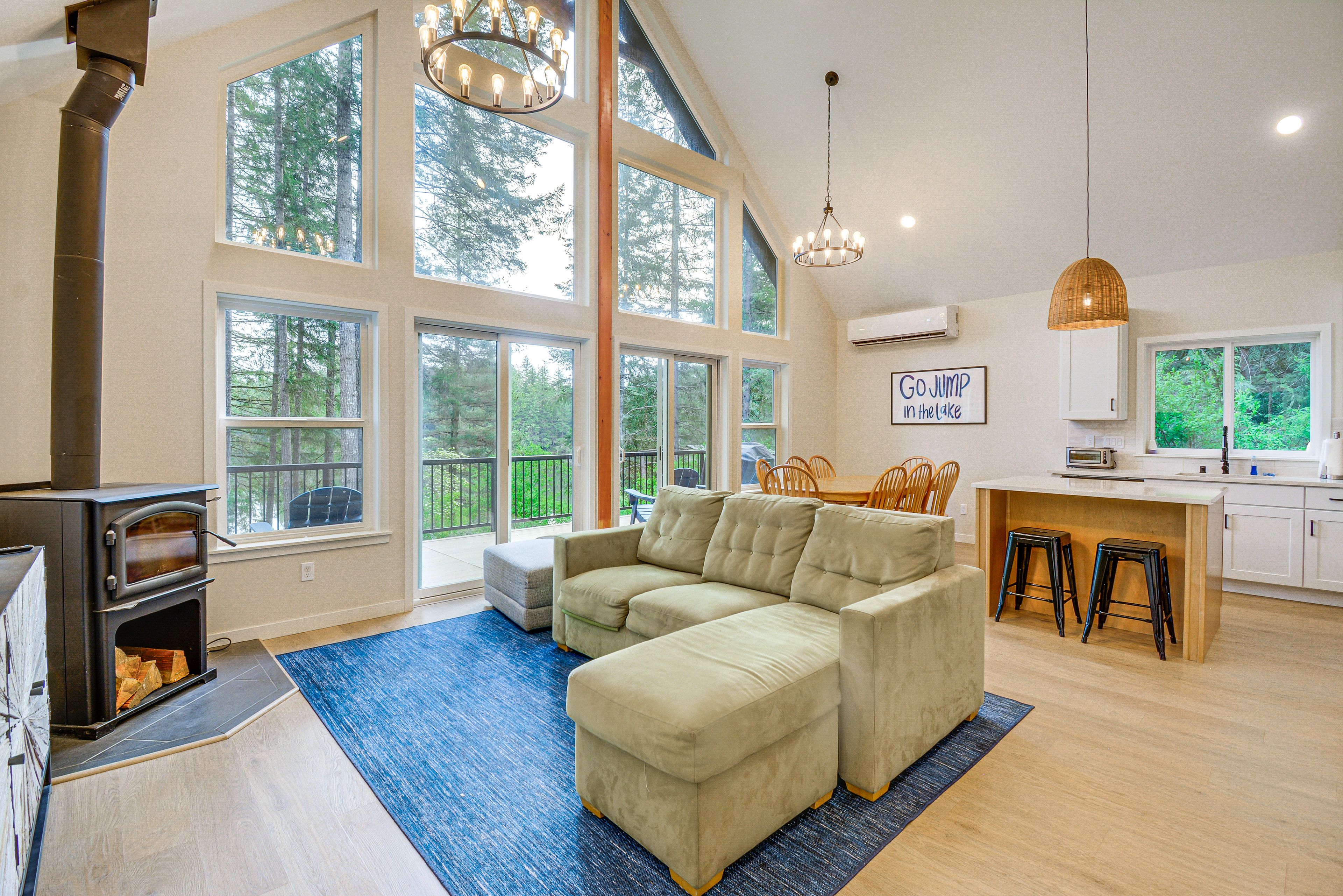 Living Area | Dining Table | Breakfast Bar