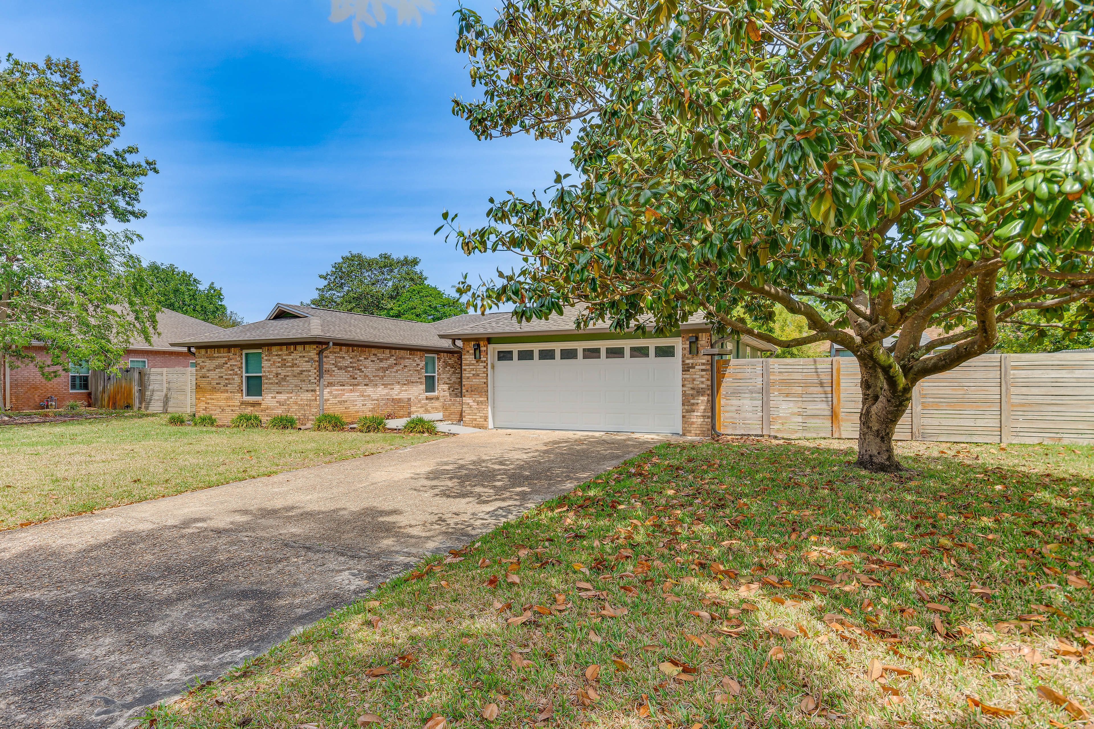 Driveway (3 Vehicles) | Free Street Parking