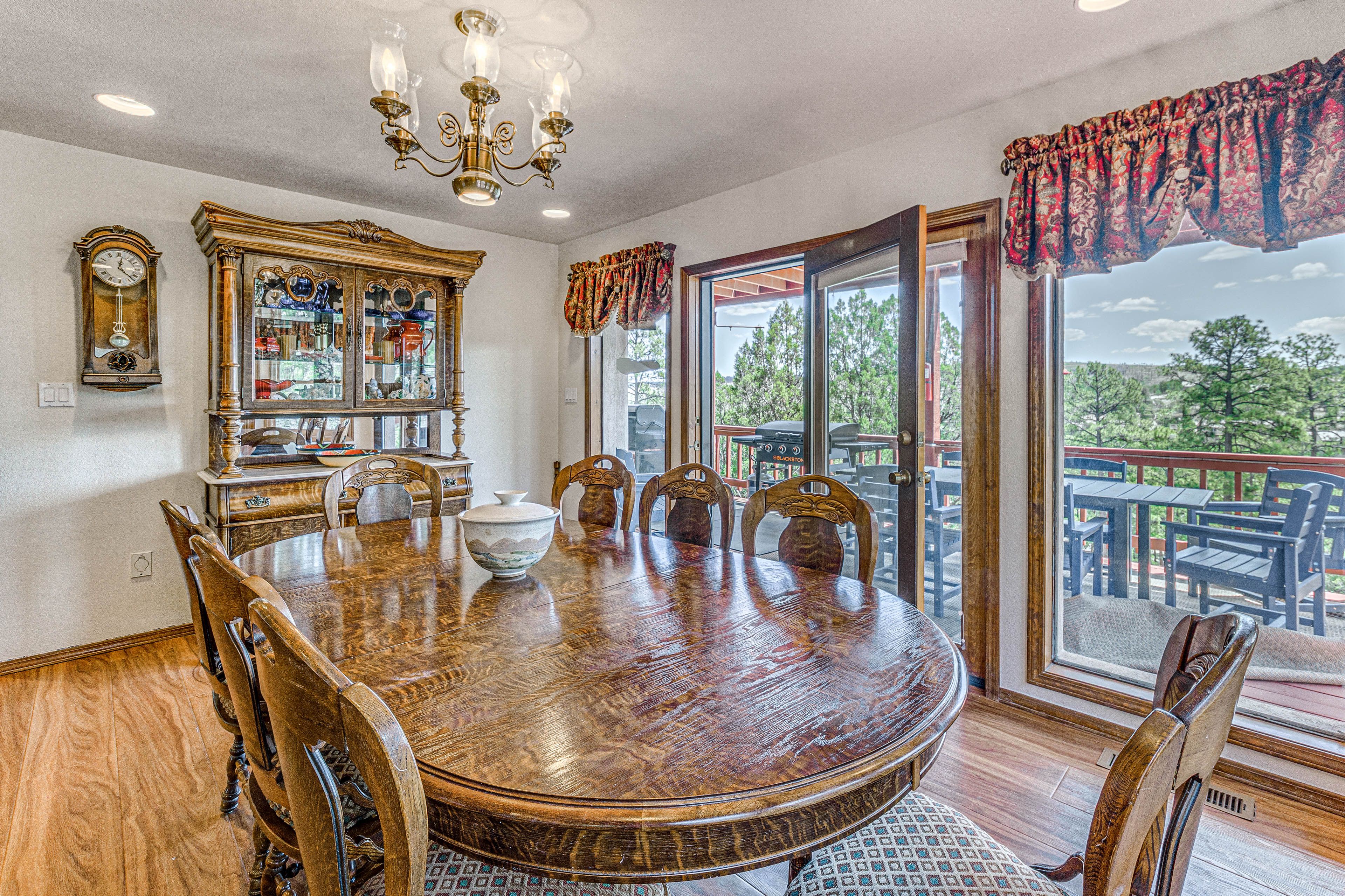 Dining Area | Dishware & Flatware | Main Level