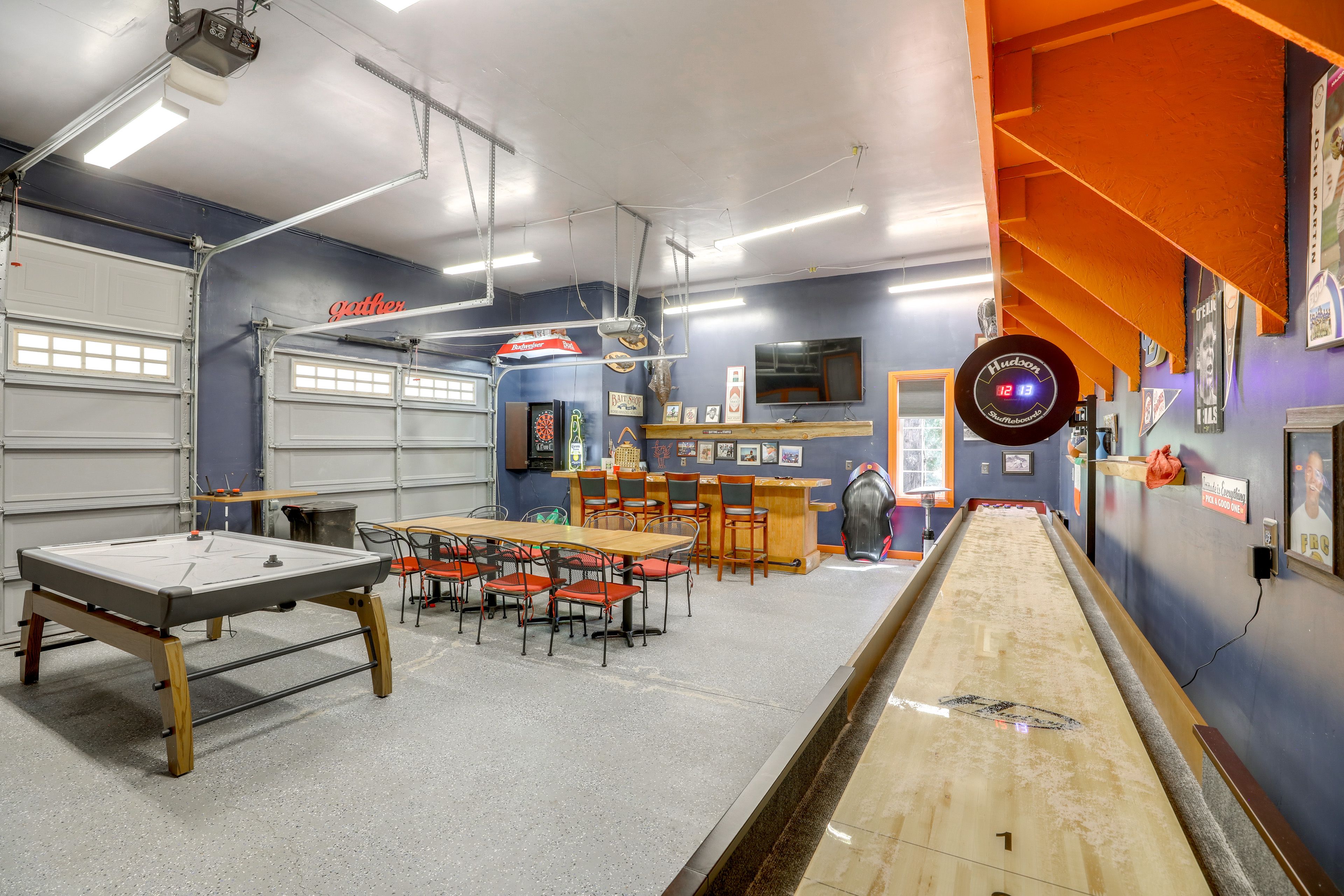 Game Room (Garage) | Air Hockey Table | Dartboard | Shuffleboard Table