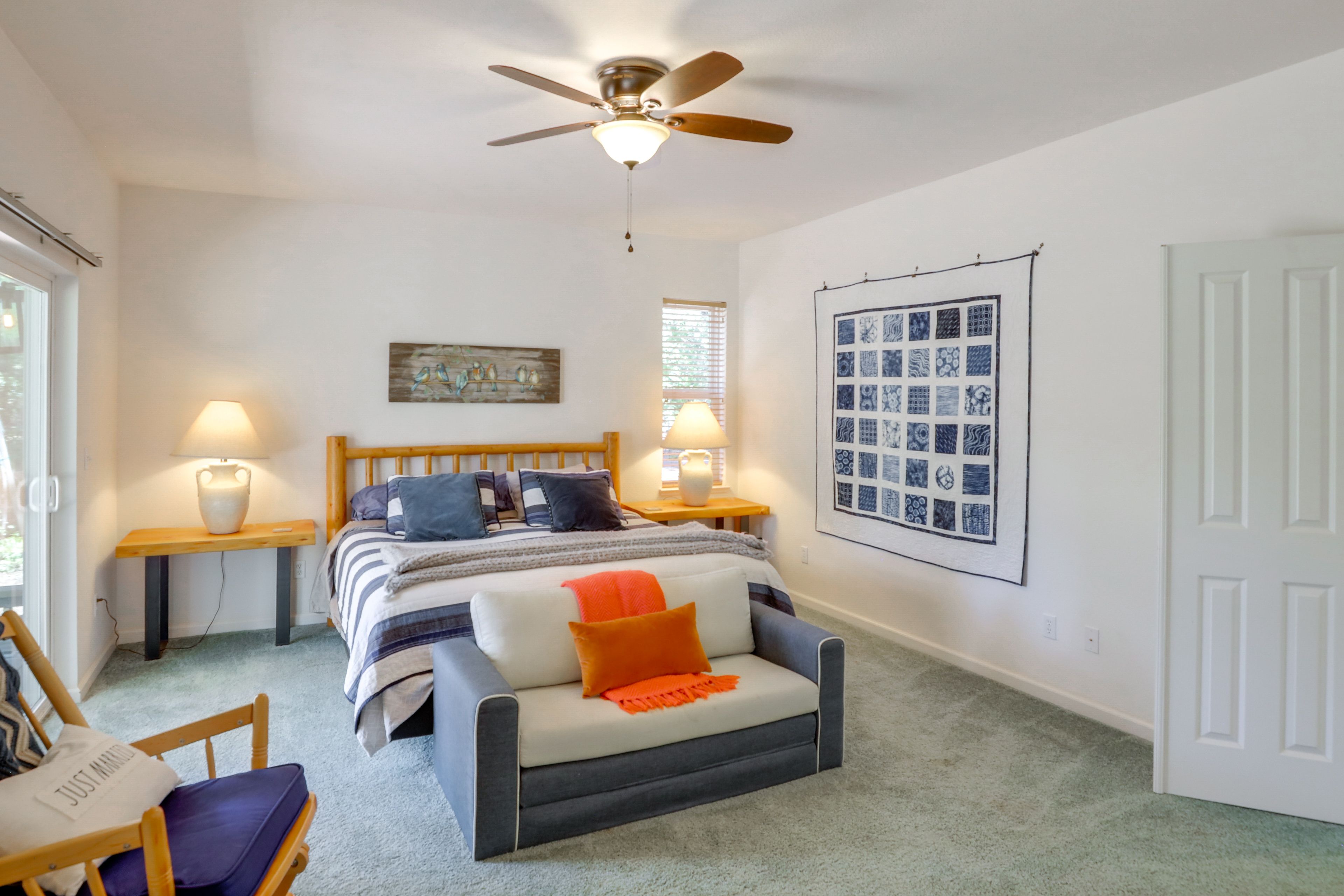 Bedroom 1 | King Bed