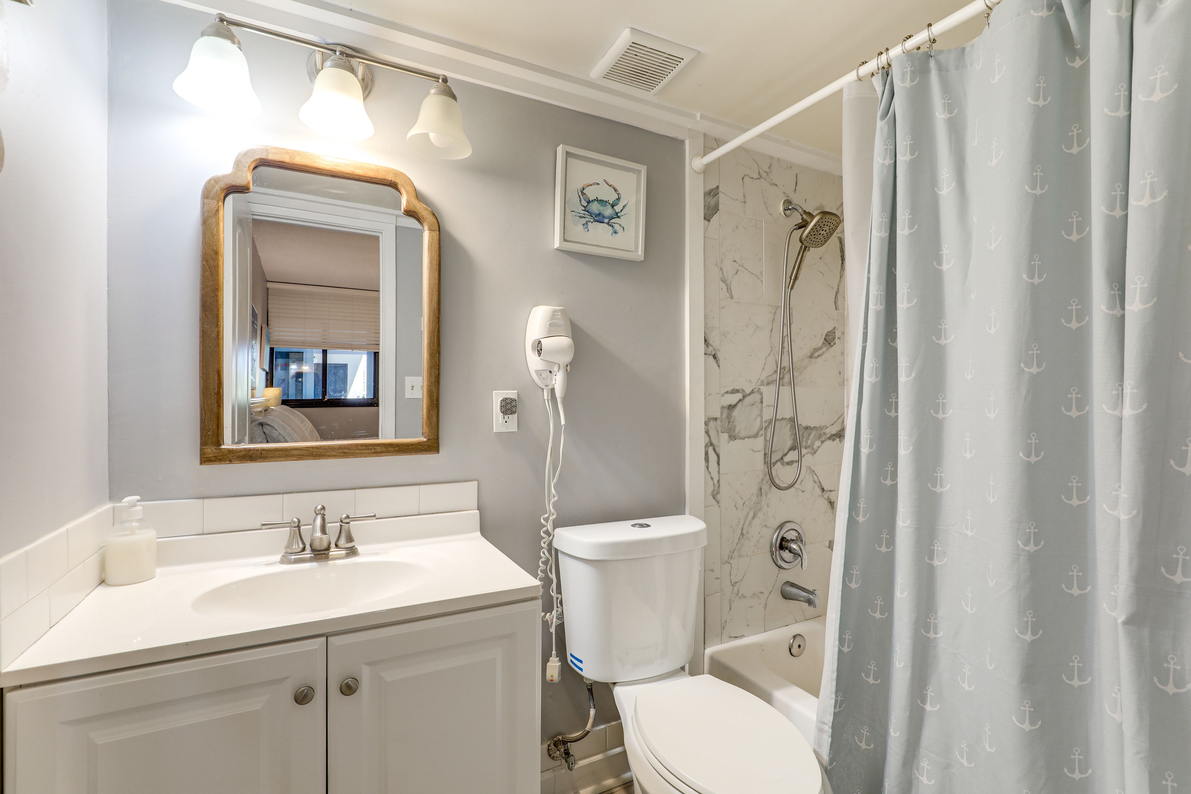Full Bathroom