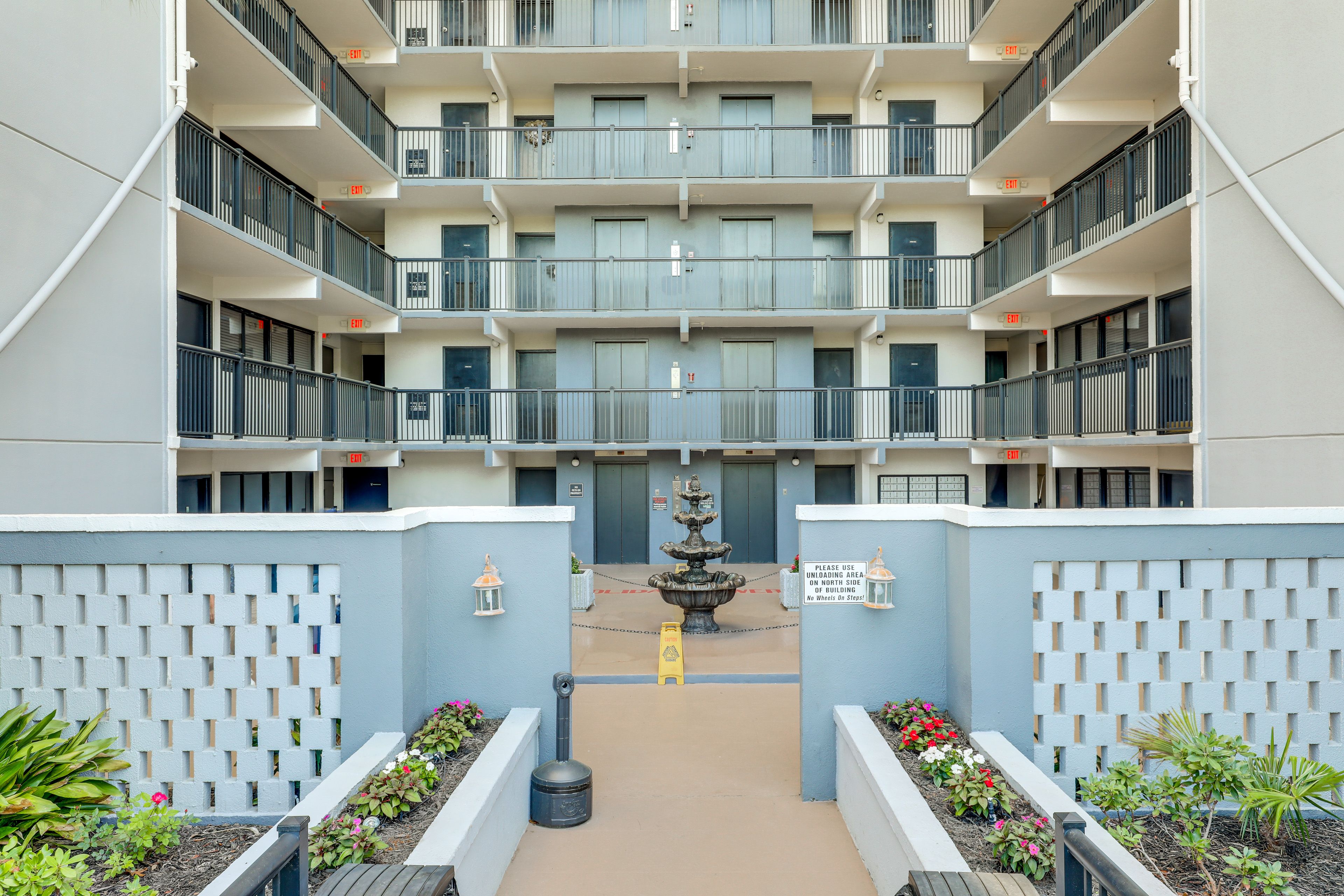 Building Exterior | Elevator Access