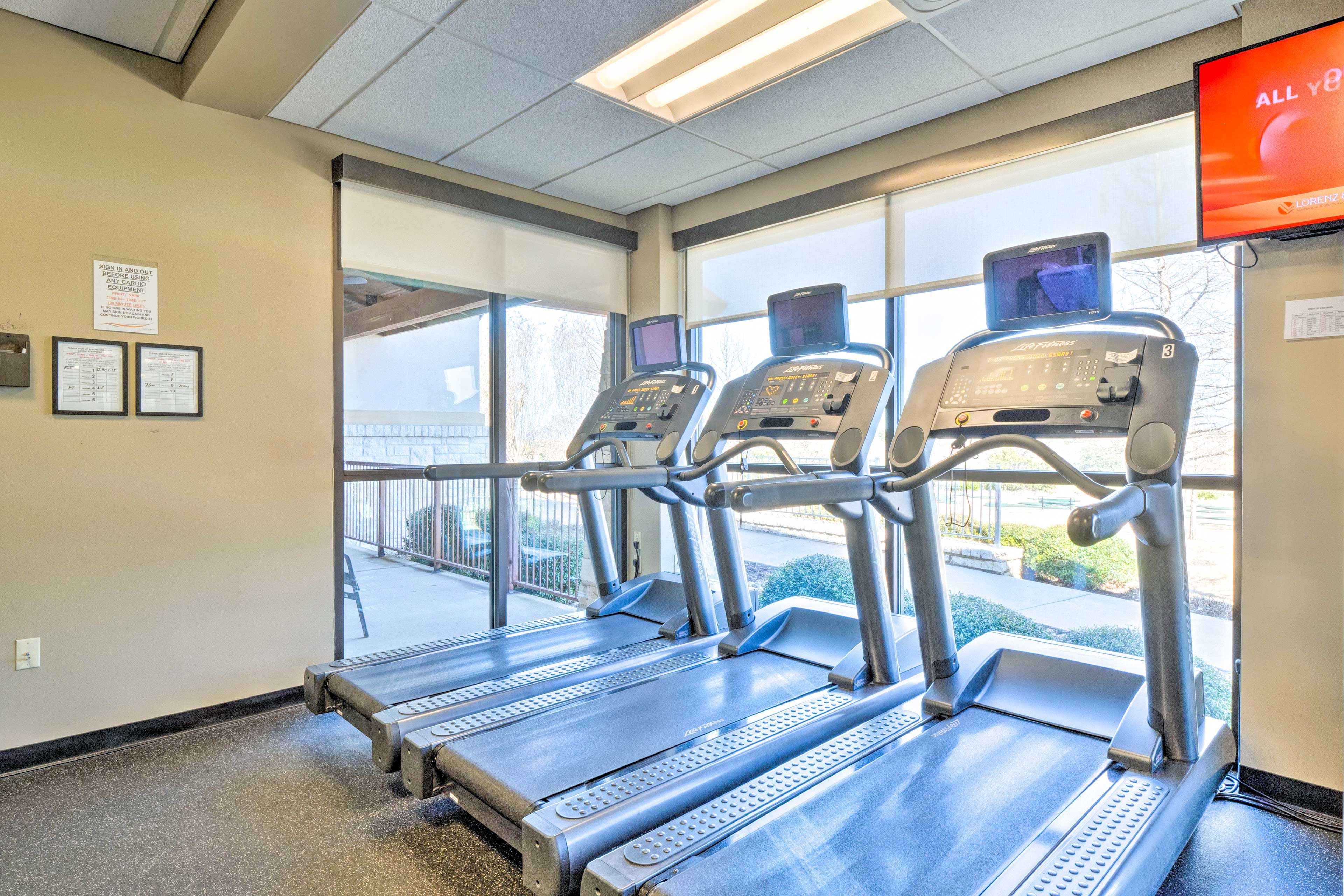 Fitness Center (1 of 3)