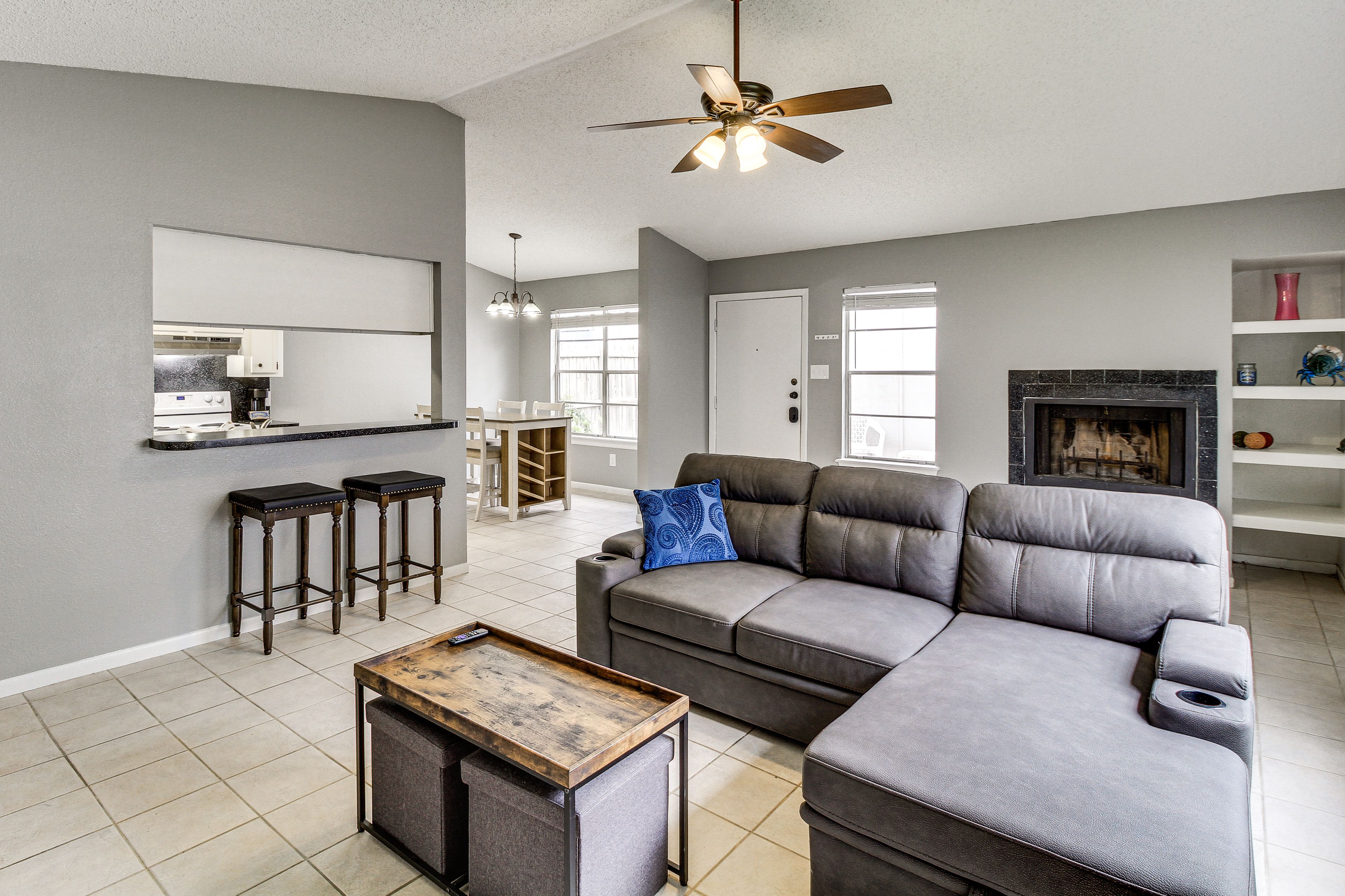 Corpus Christi Vacation Rental | 2BR | 2BA | 1,000 Sq Ft