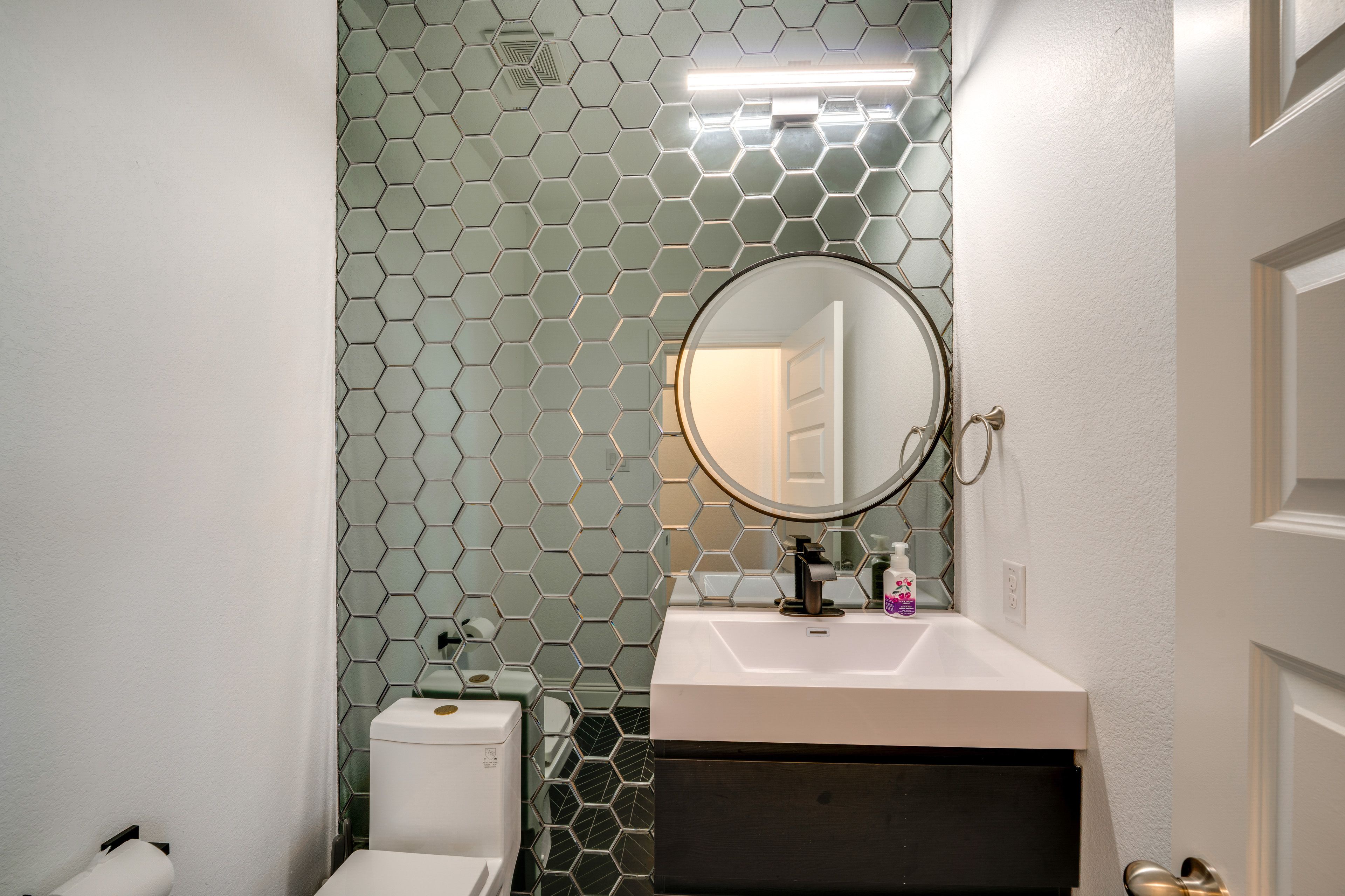 Half Bathroom | 1st Floor