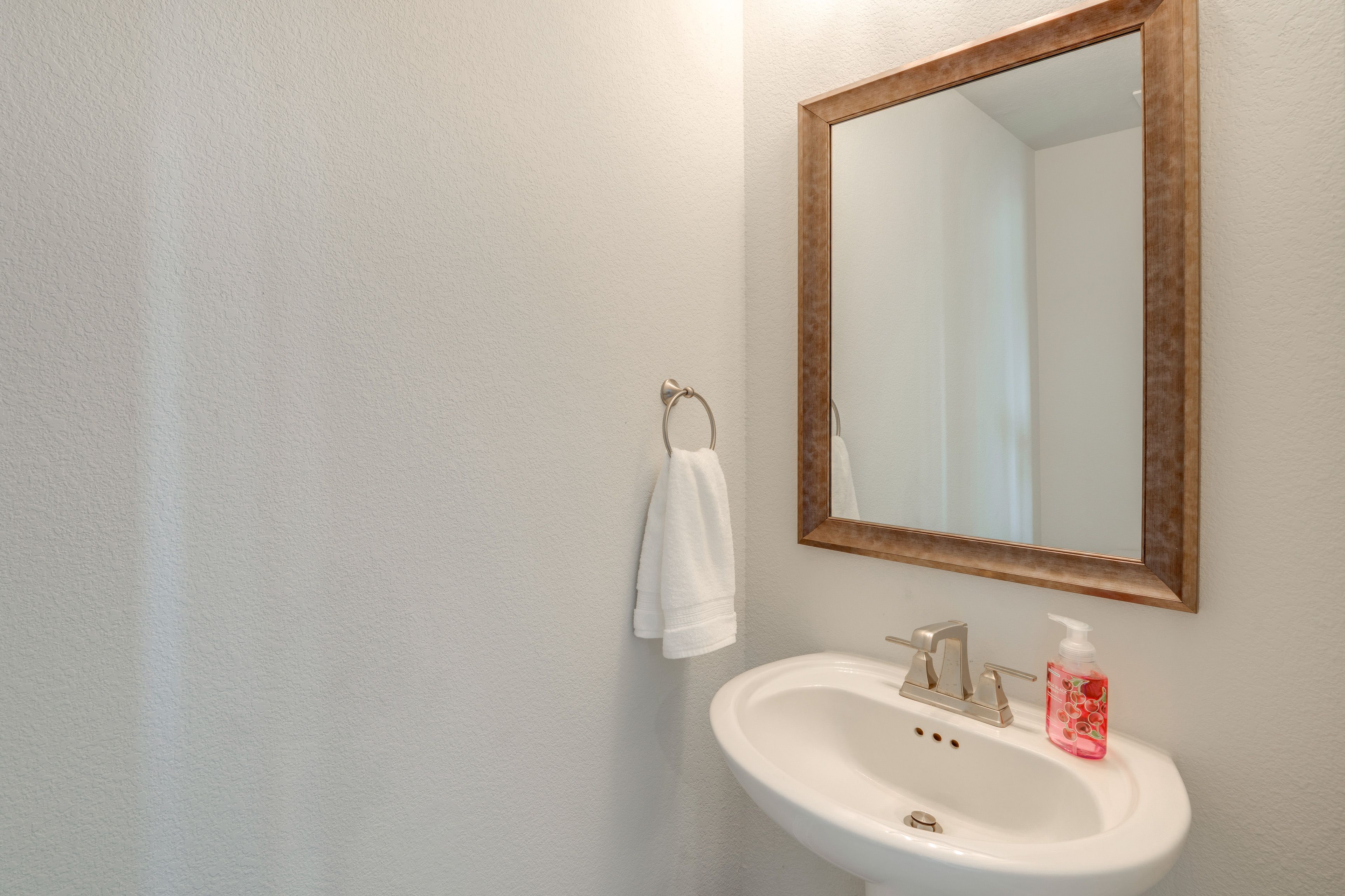 Half Bathroom | 2nd Floor