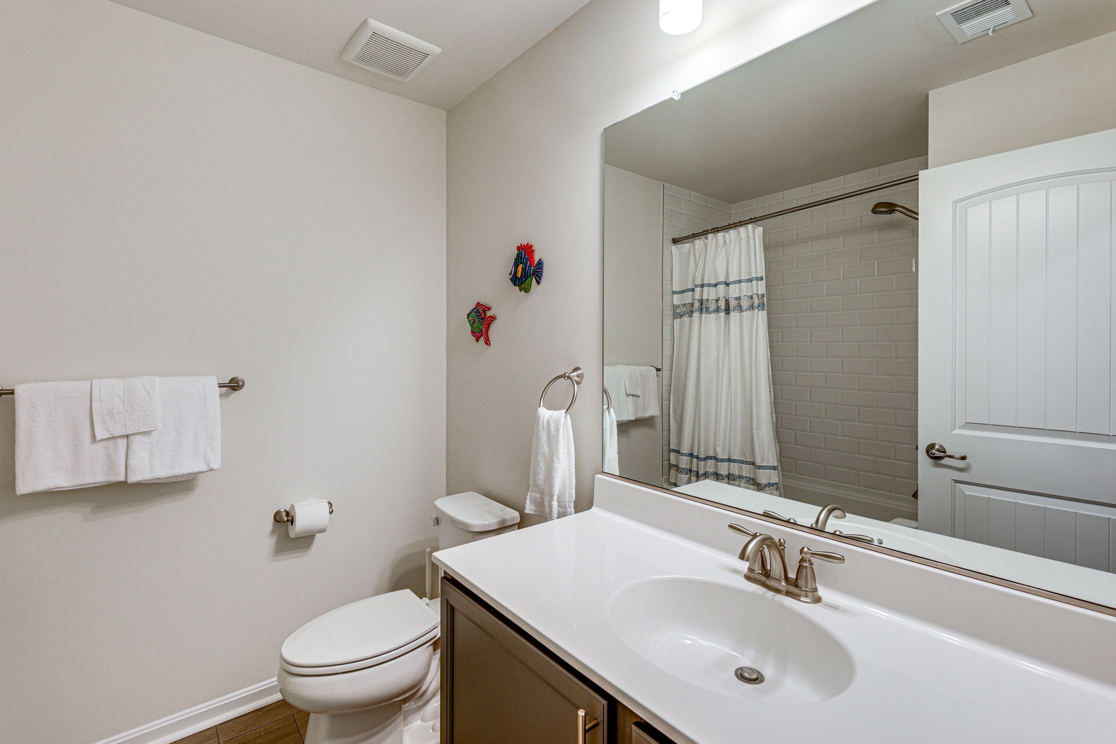 Full Bathroom | 2nd Floor