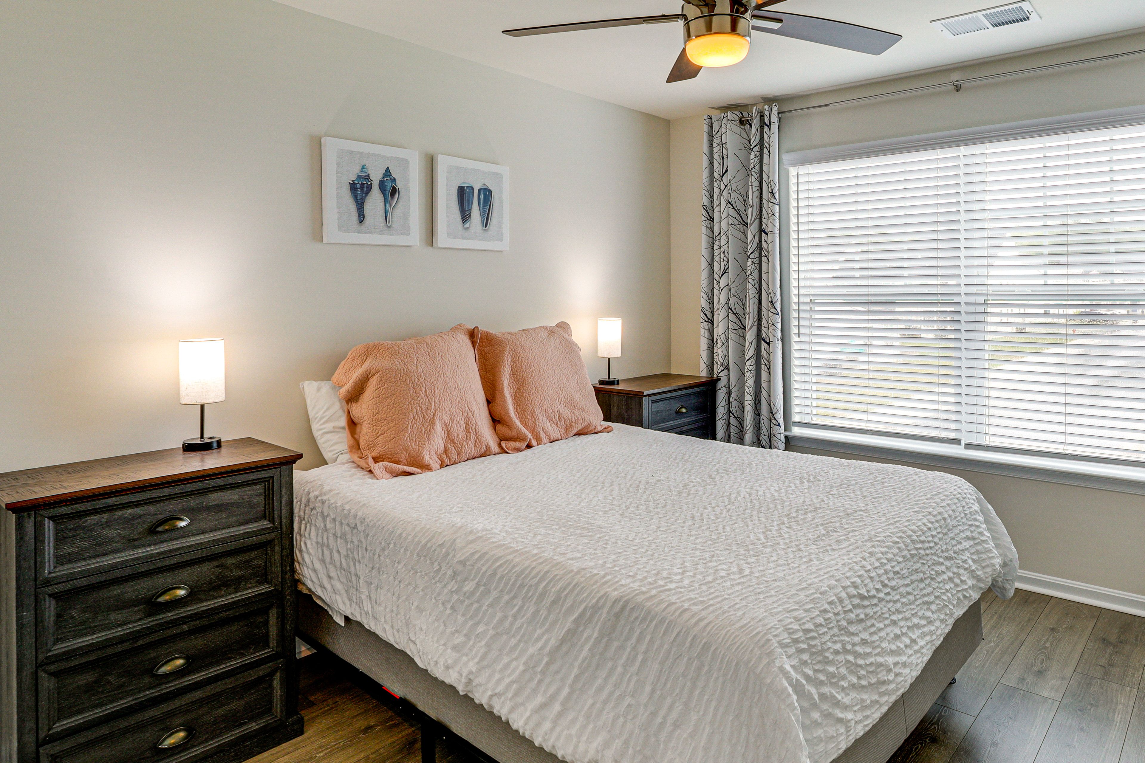 Bedroom 2 | Queen Bed | 2nd Floor