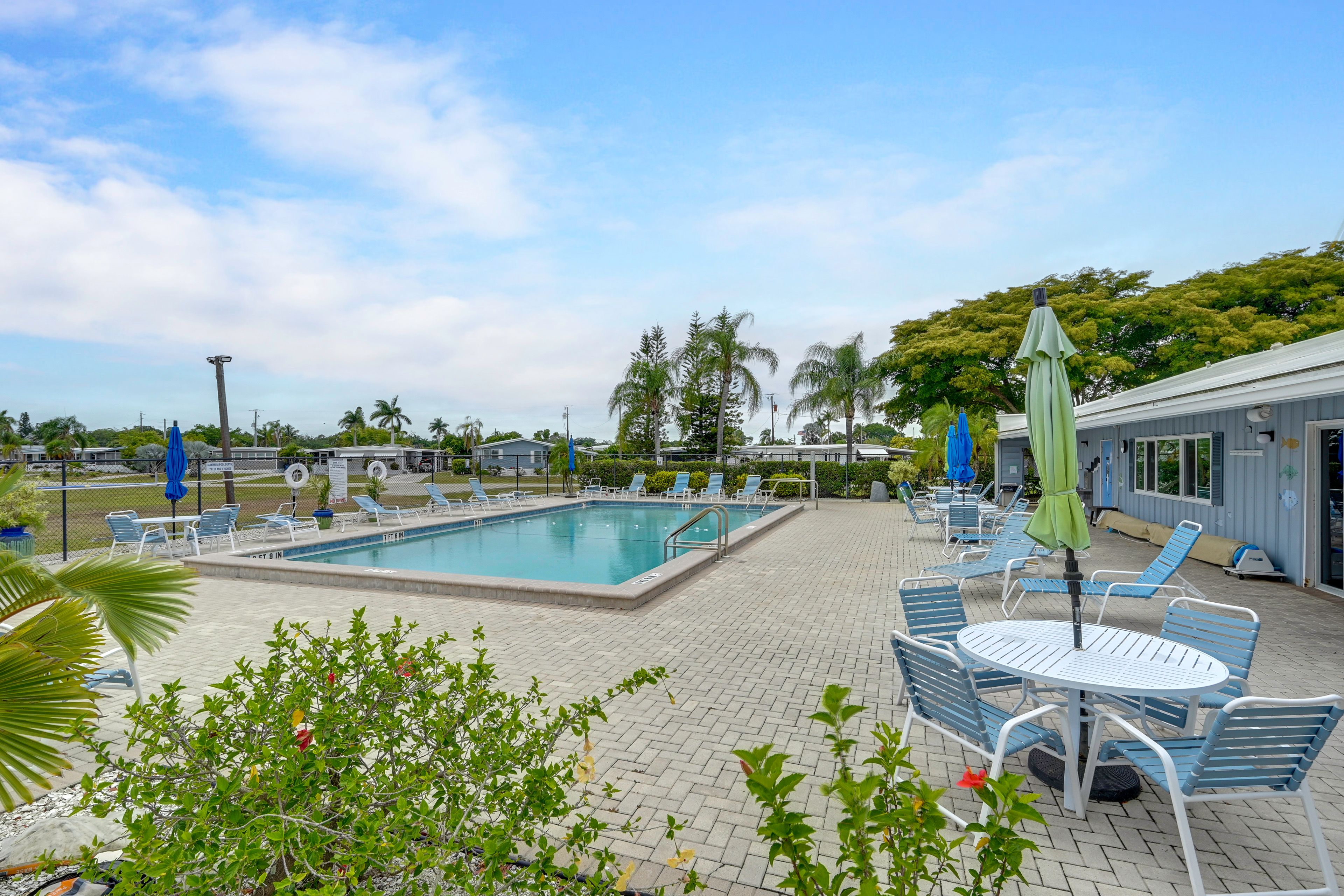 Imperial Harbor Community Pool