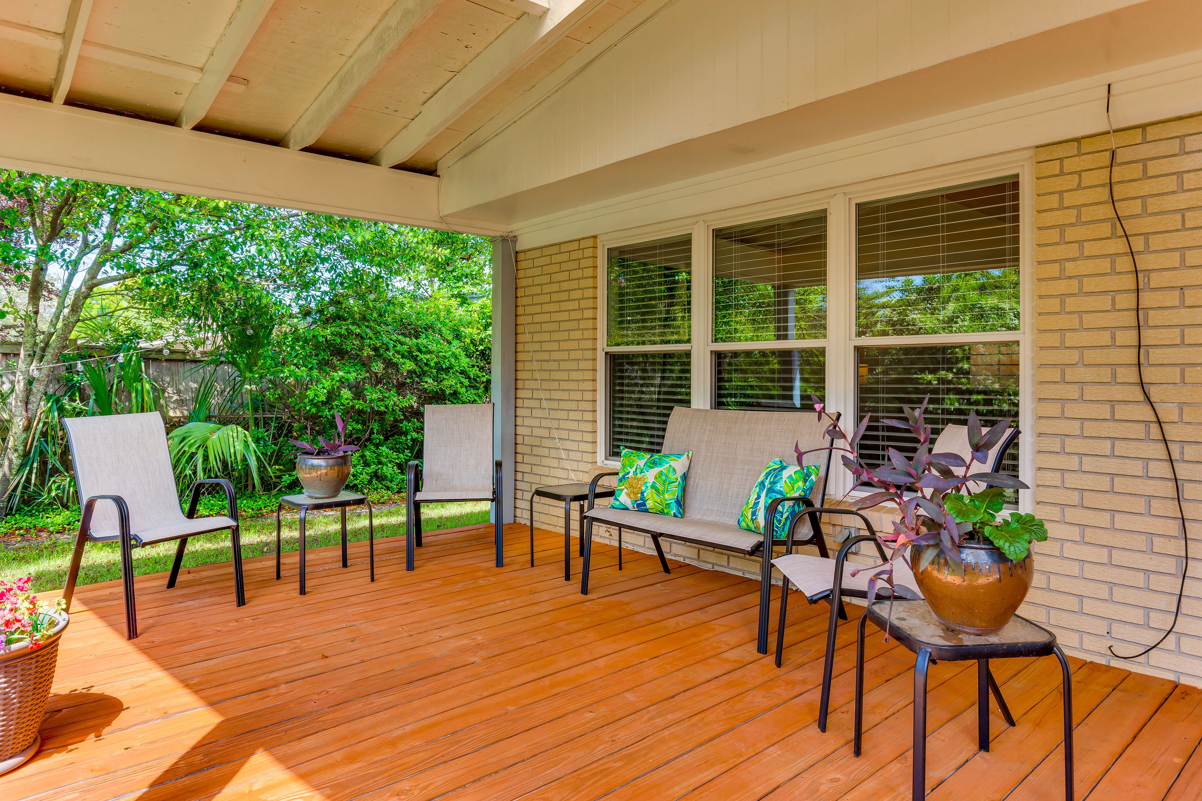 Pensacola Vacation Rental | 3BR | 2BA | 2,400 Sq Ft