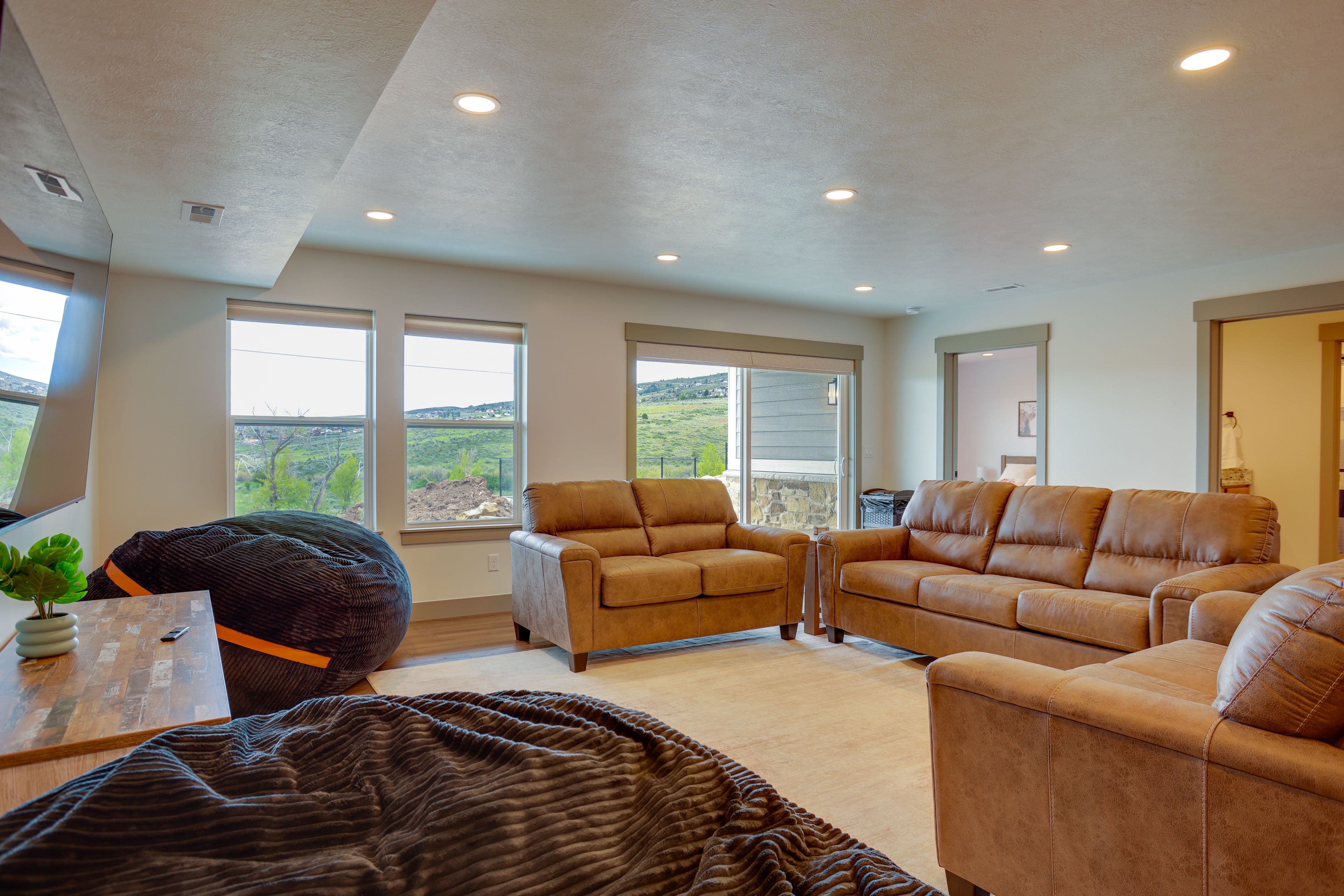 Living Room | Queen Sleeper Sofa | Main Level